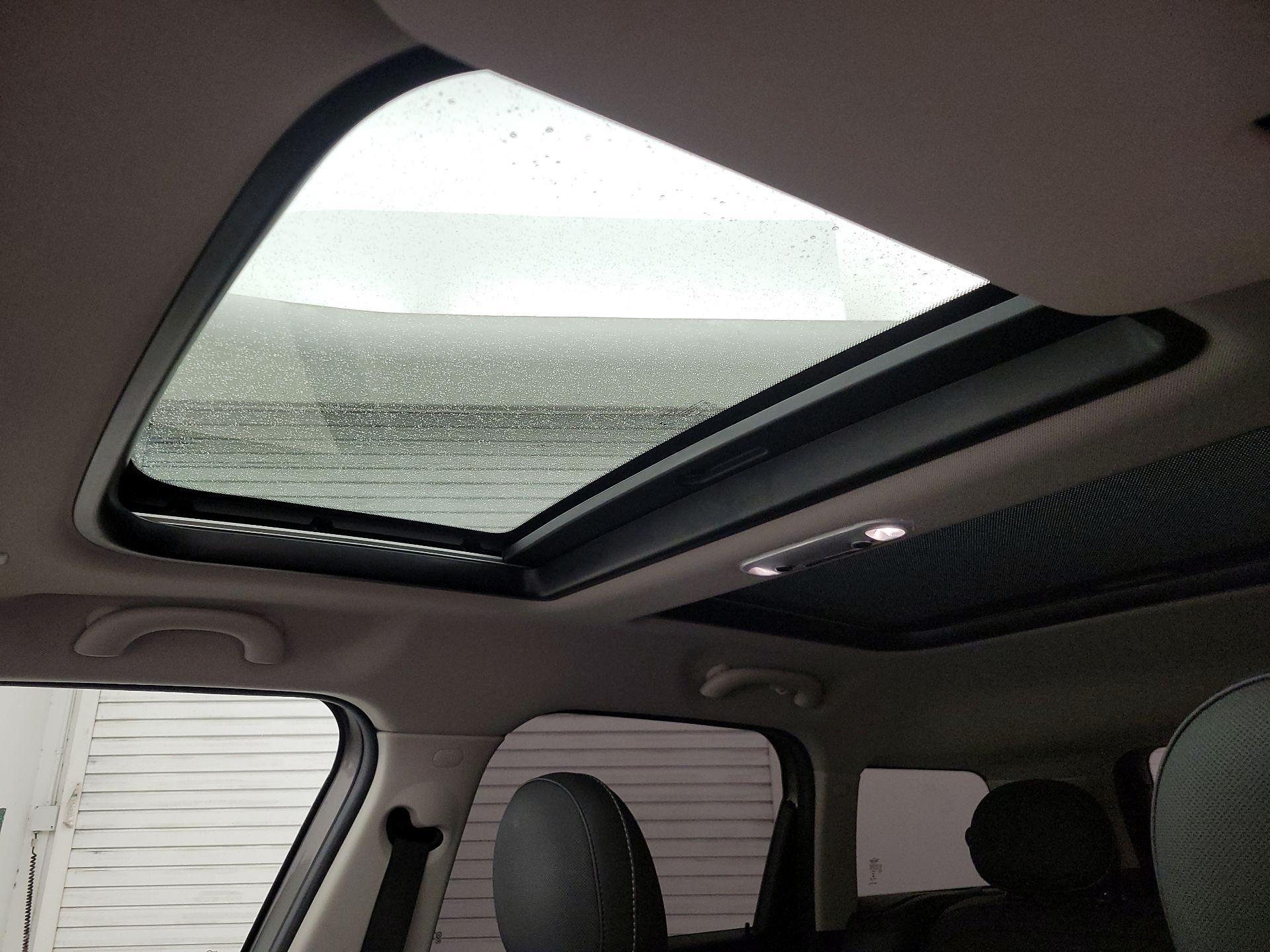 Thumbnail: 2019 MINI Cooper Countryman - 19