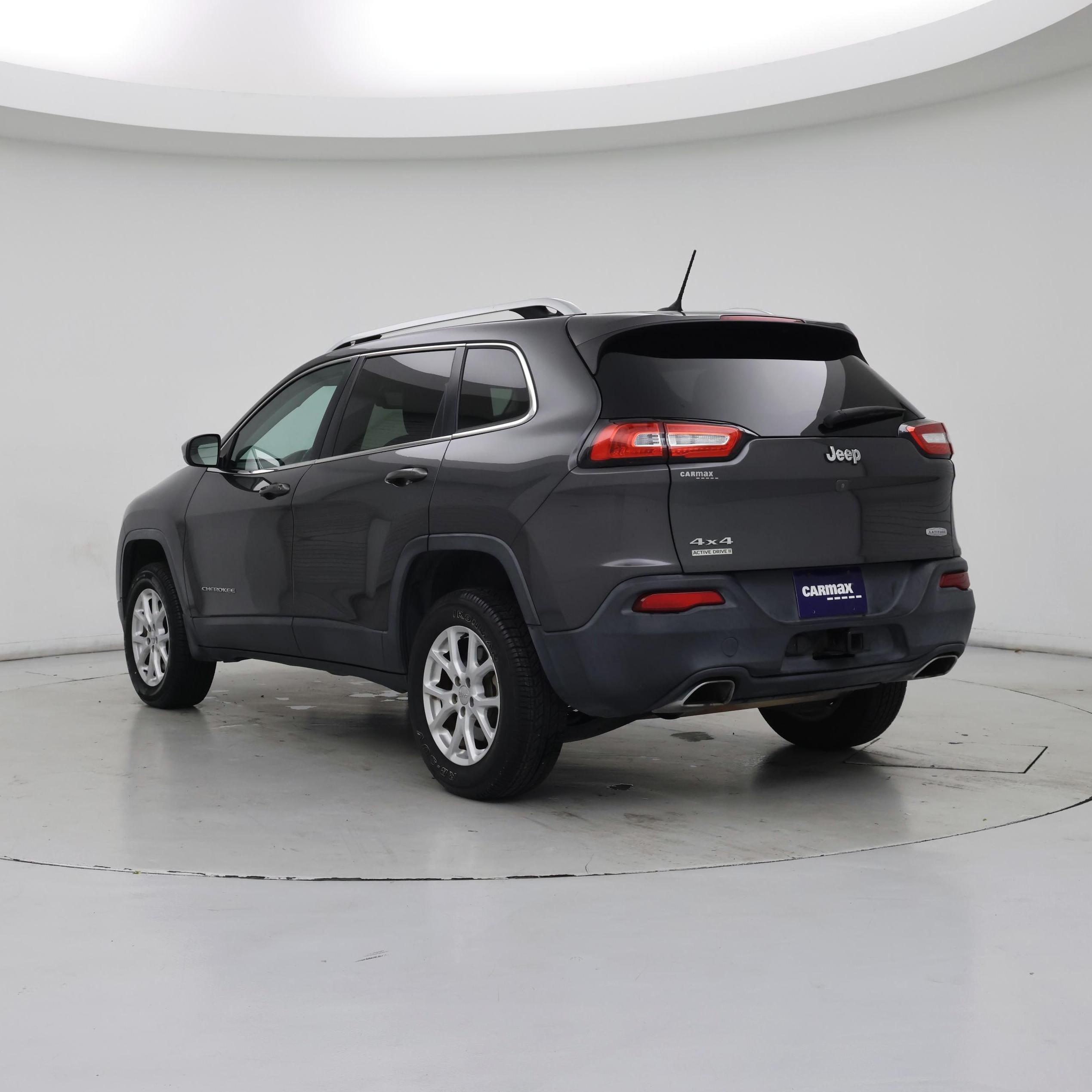 Thumbnail: 2015 Jeep Cherokee - 2