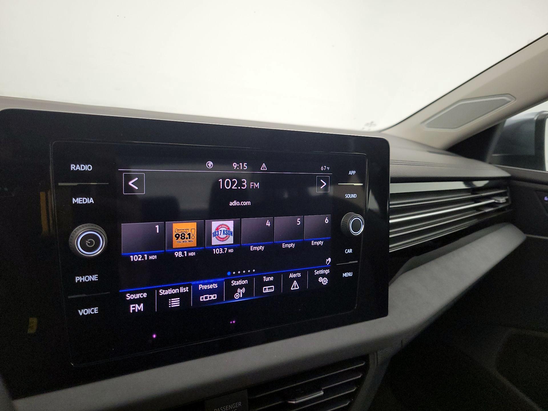 Thumbnail: 2025 Volkswagen Jetta - 15