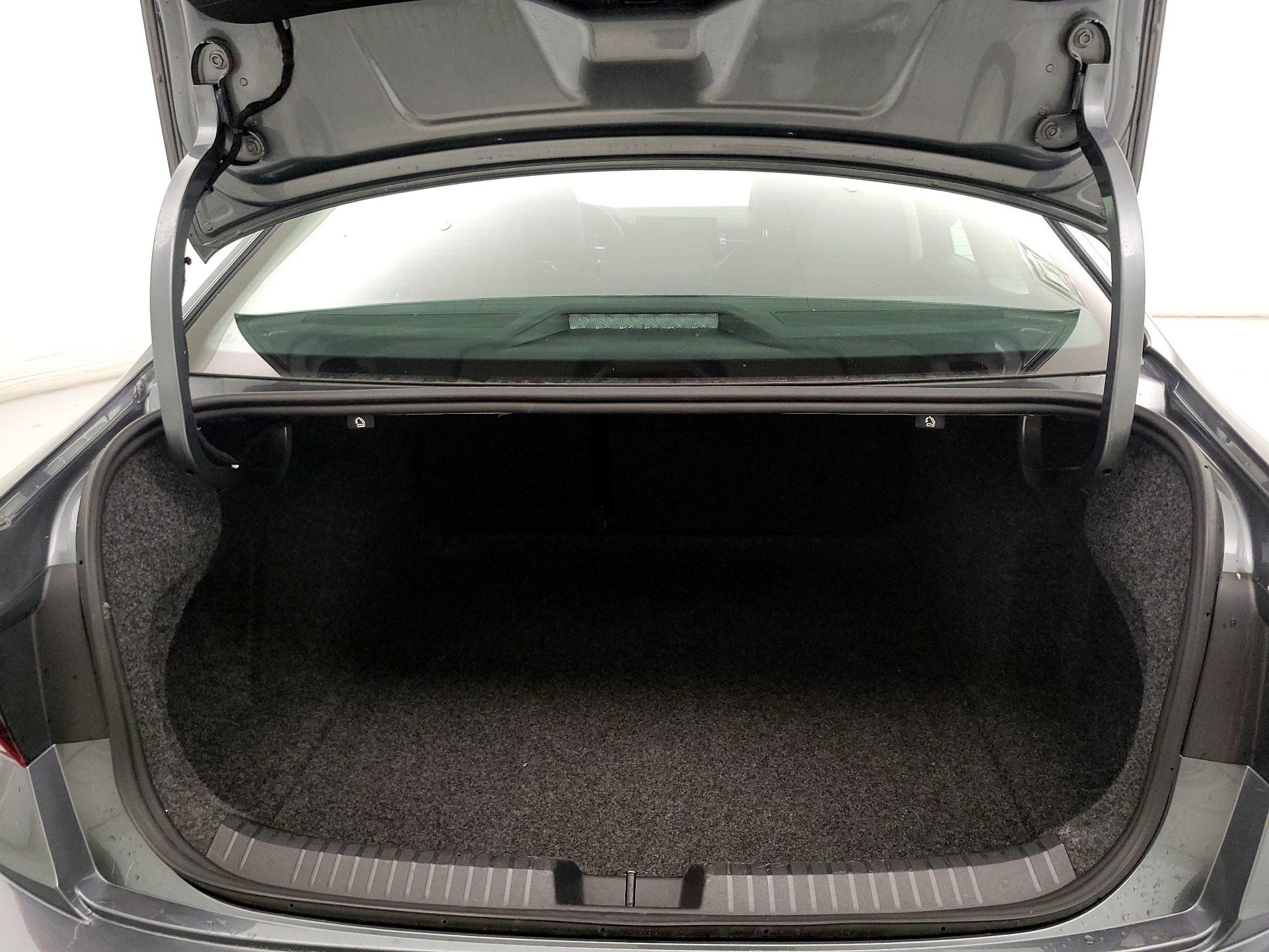 Thumbnail: 2025 Volkswagen Jetta - 20