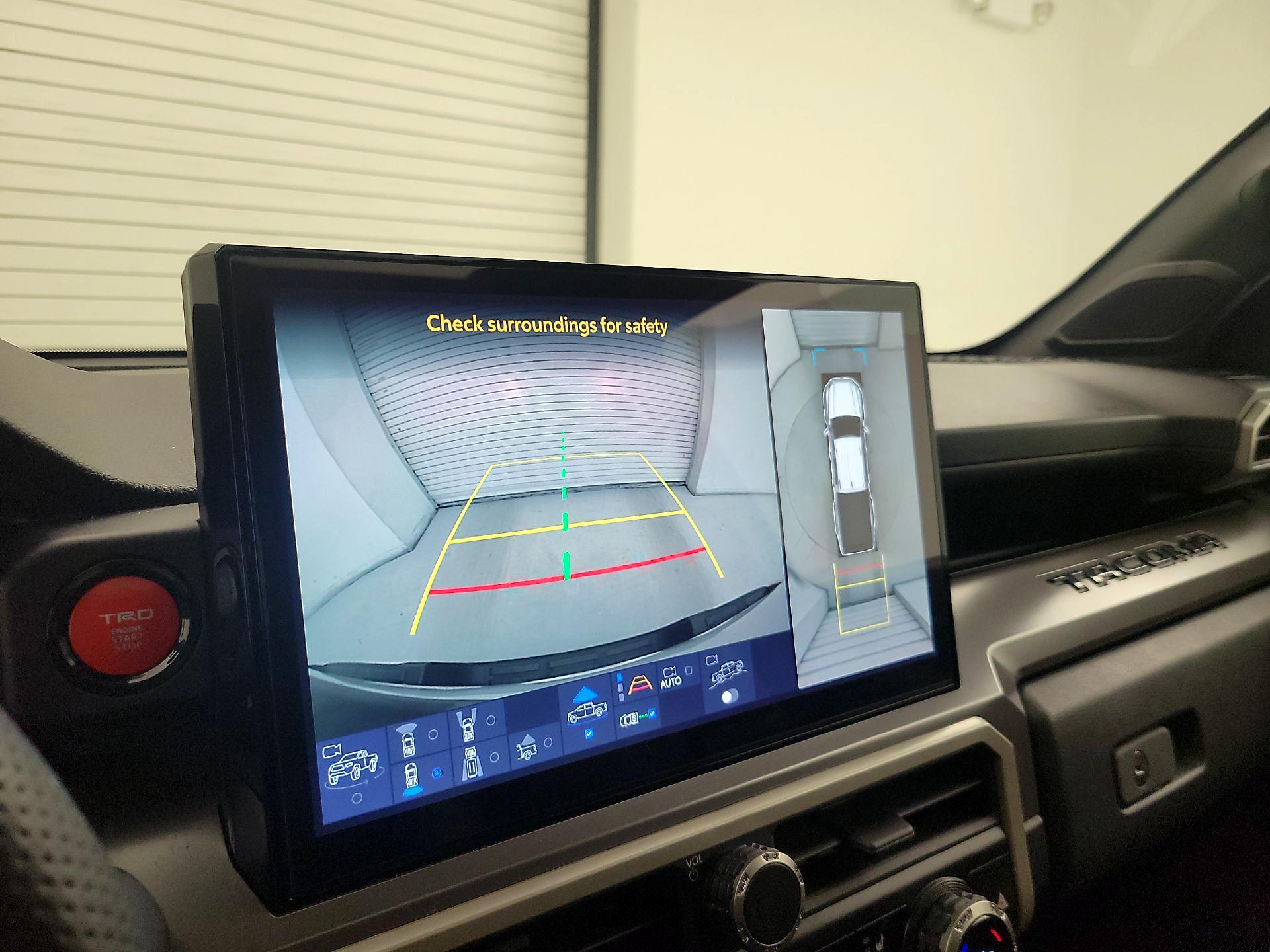 Thumbnail: 2024 Toyota Tacoma - 14