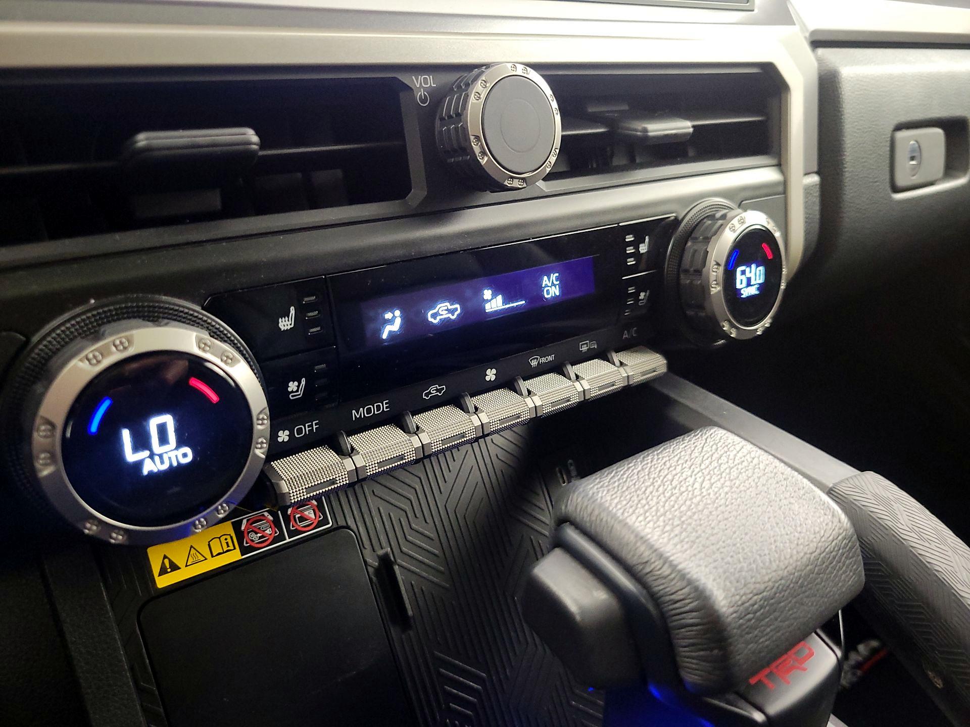 Thumbnail: 2024 Toyota Tacoma - 16