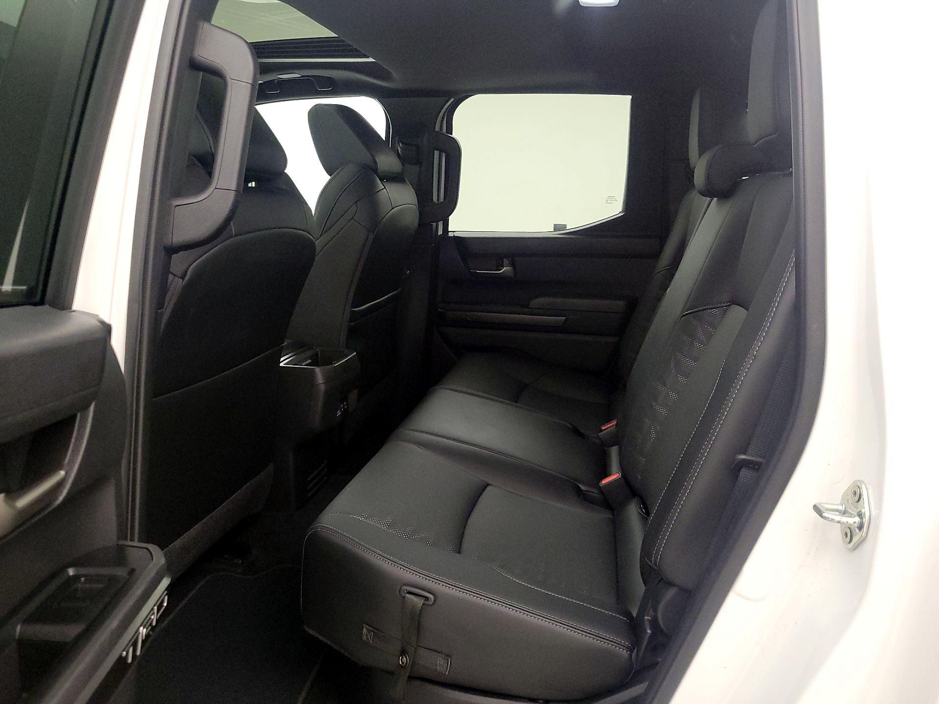 Thumbnail: 2024 Toyota Tacoma - 20