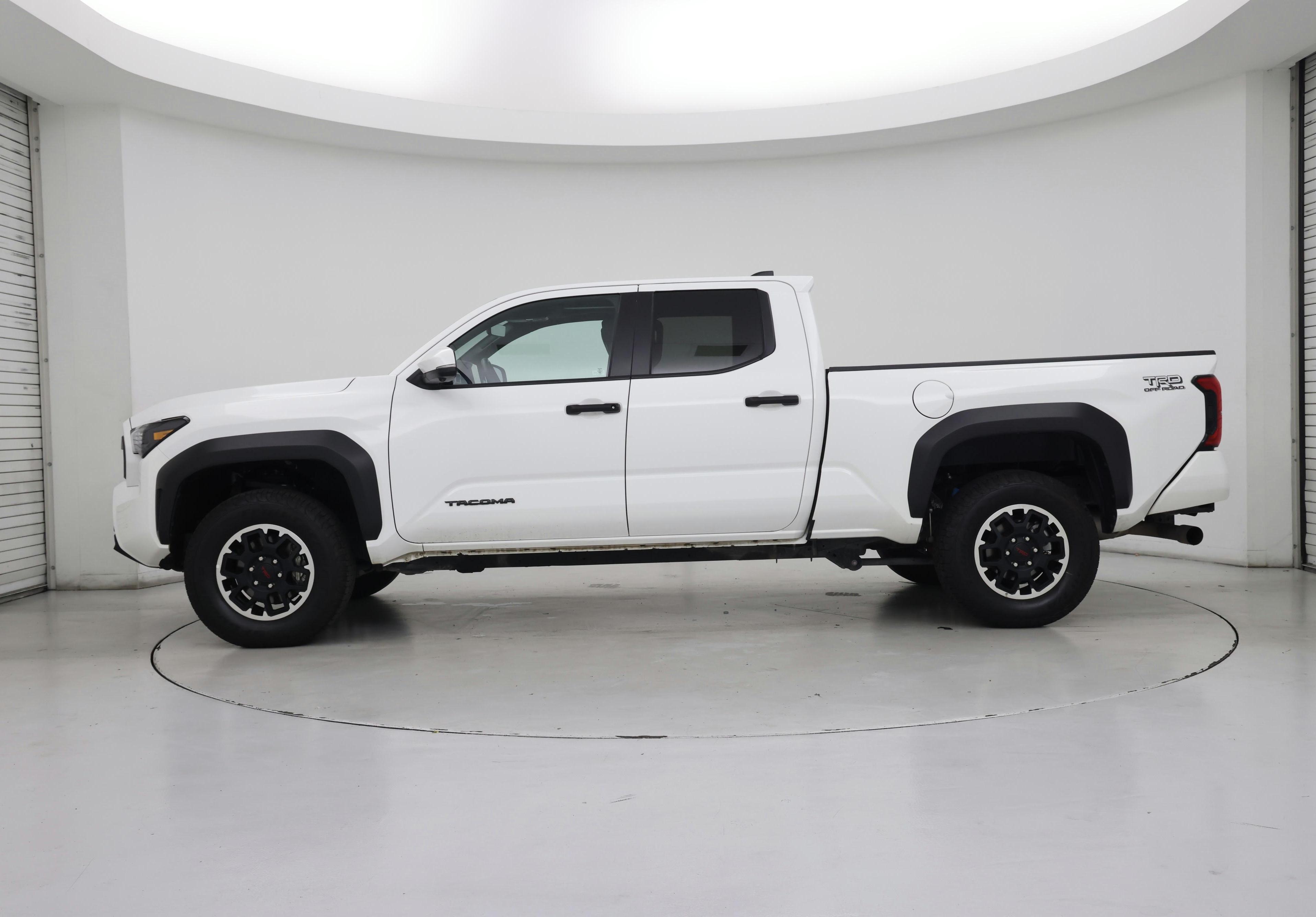 Thumbnail: 2024 Toyota Tacoma - 3