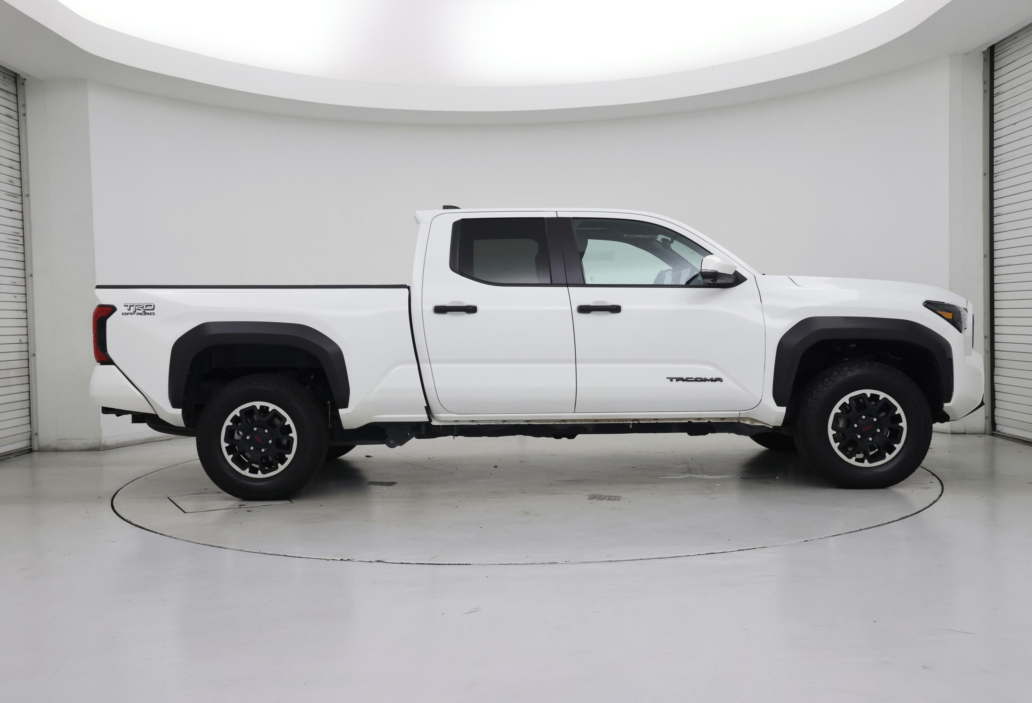 Thumbnail: 2024 Toyota Tacoma - 7