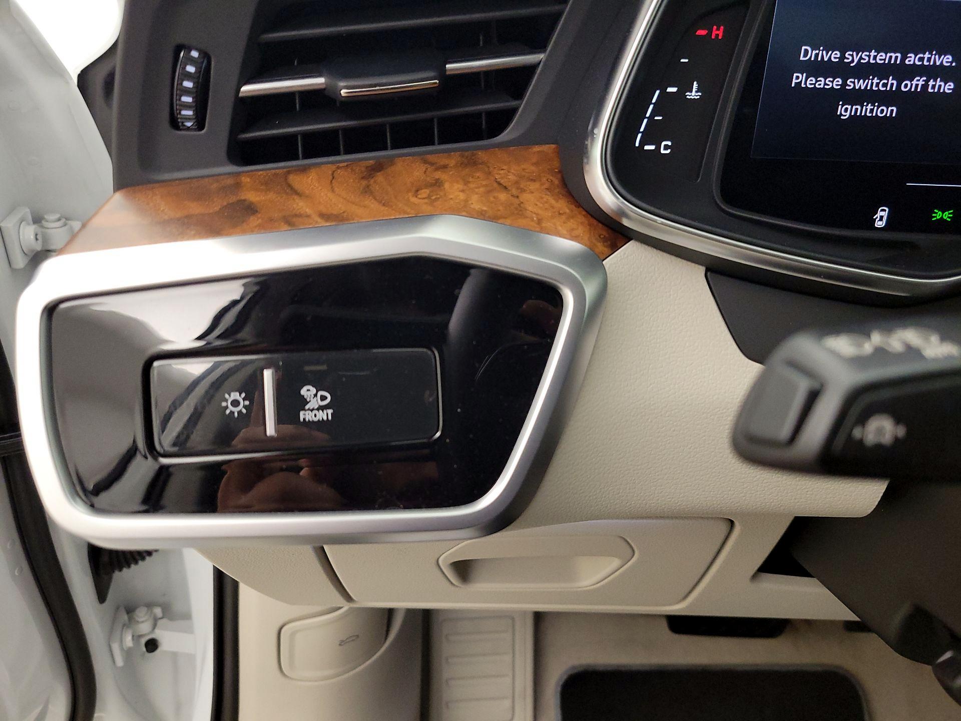 Thumbnail: 2023 Audi A6 - 13