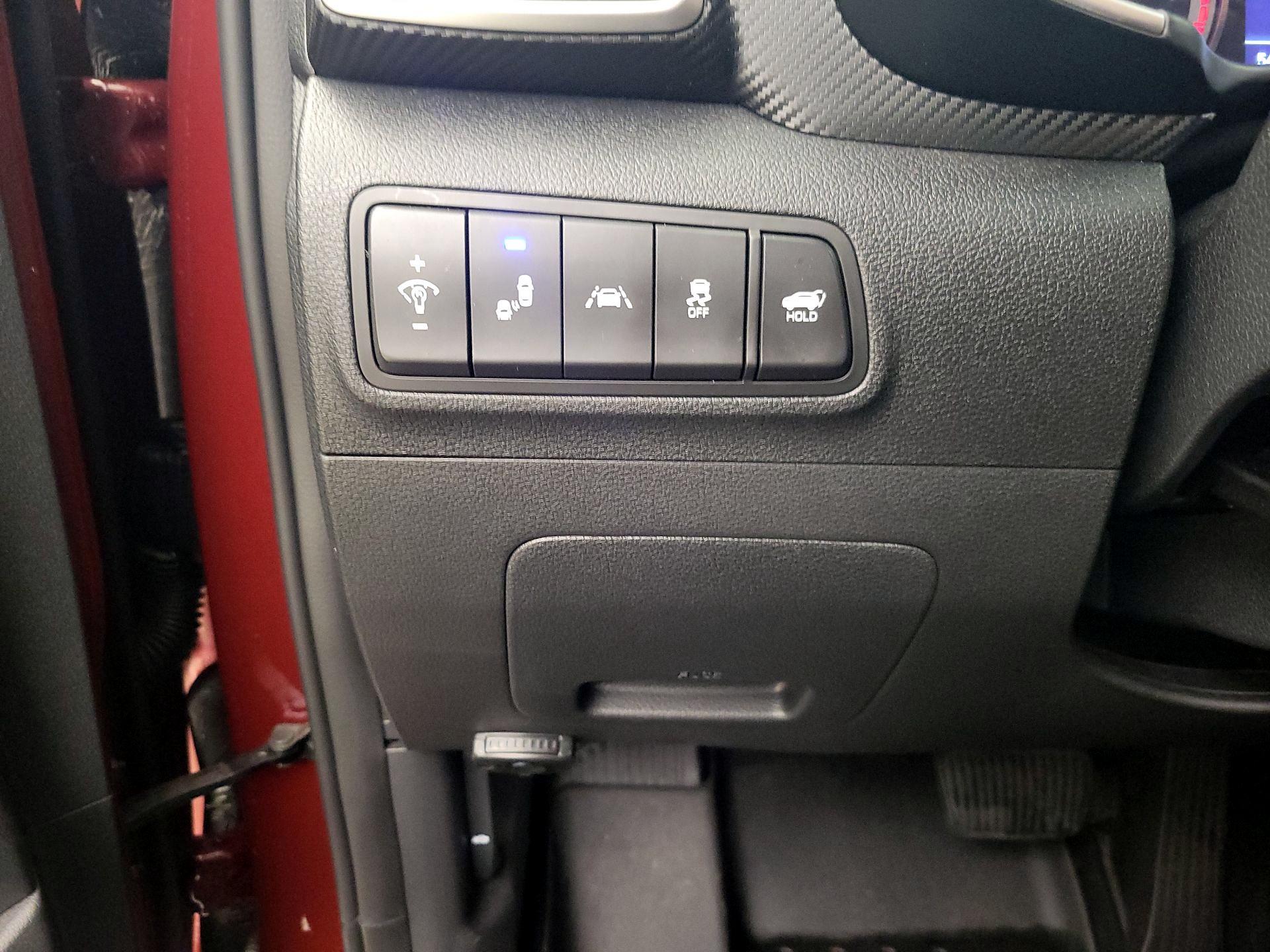 Thumbnail: 2020 Hyundai Tucson - 13