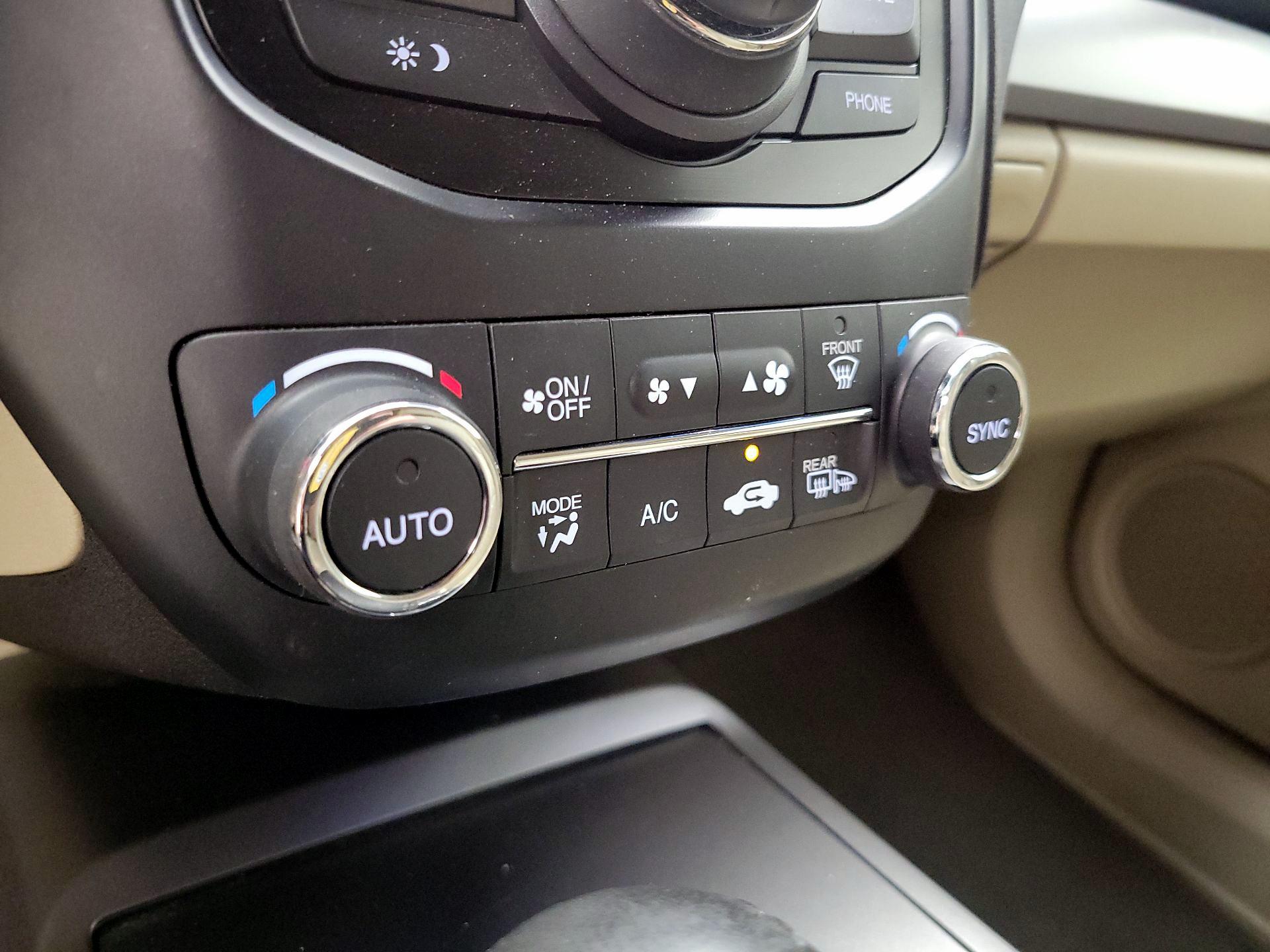 Thumbnail: 2014 Acura RDX - 16