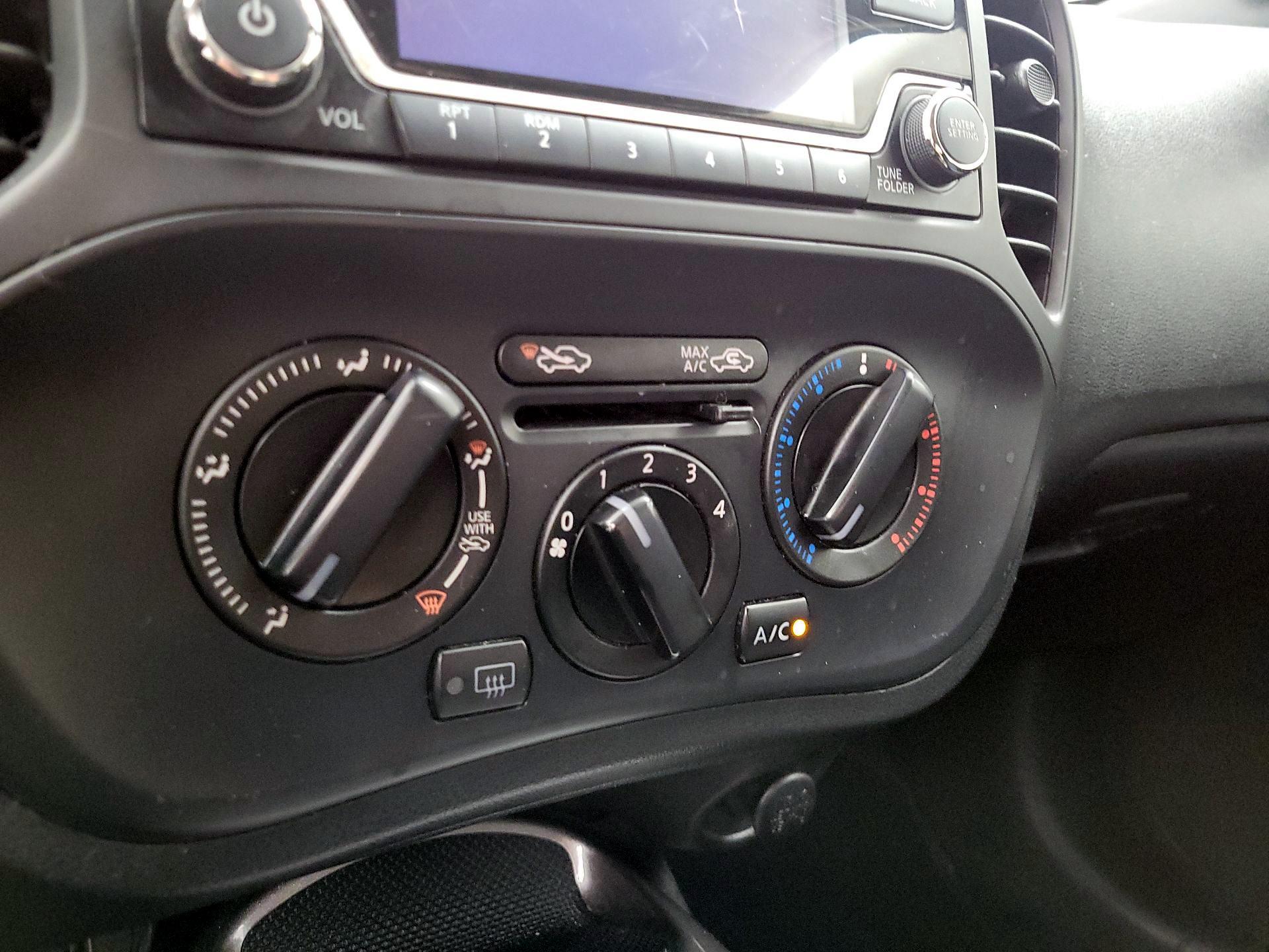 Thumbnail: 2017 Nissan Juke - 16