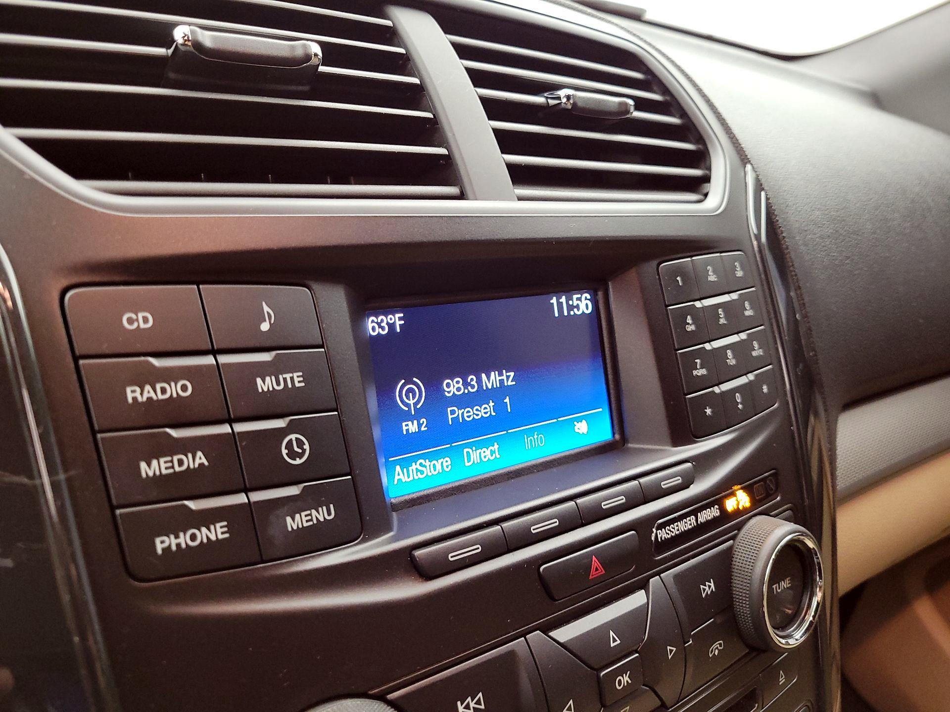 Thumbnail: 2017 Ford Explorer - 15