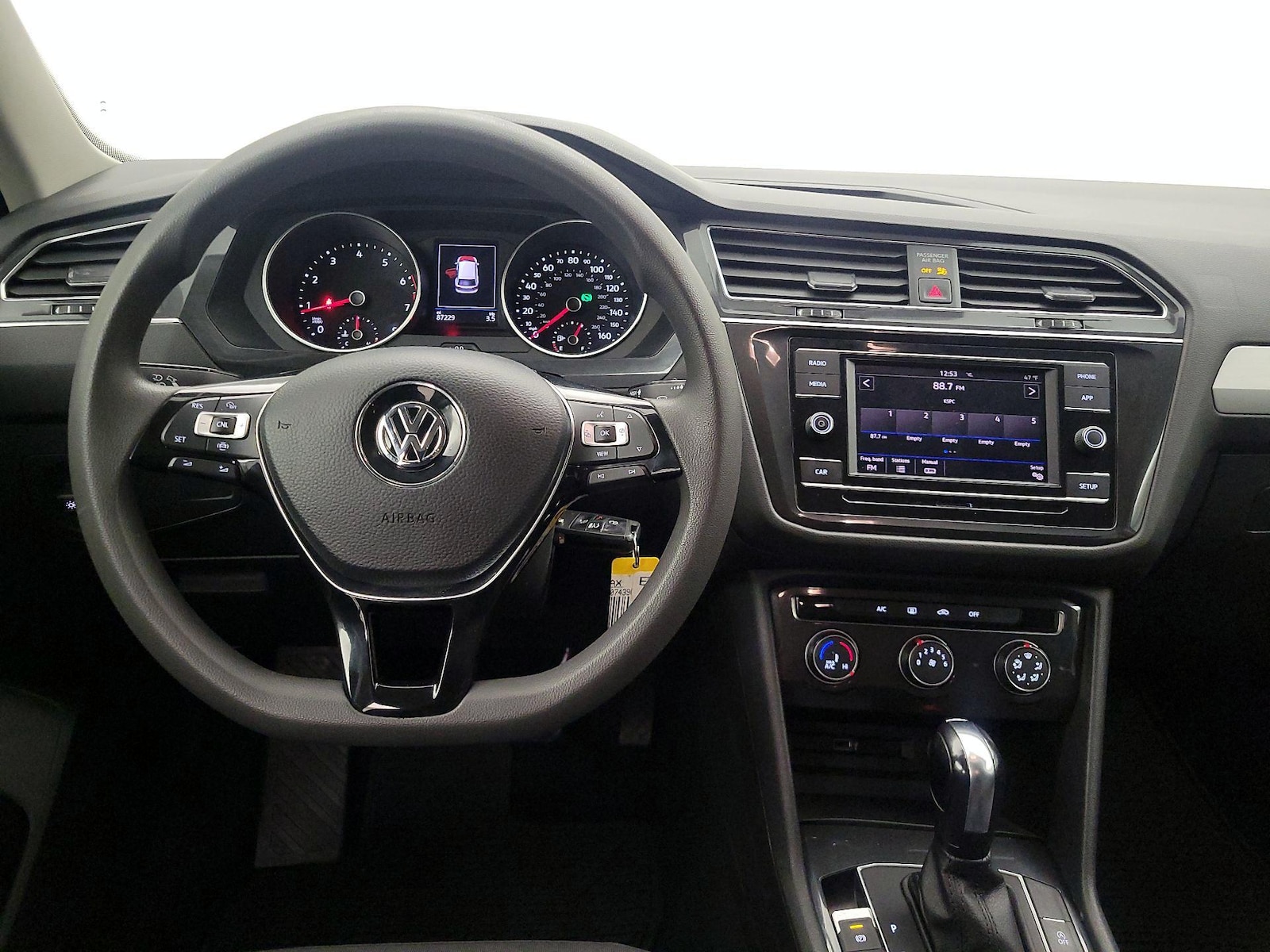 2019 Volkswagen Tiguan S - Photo 11