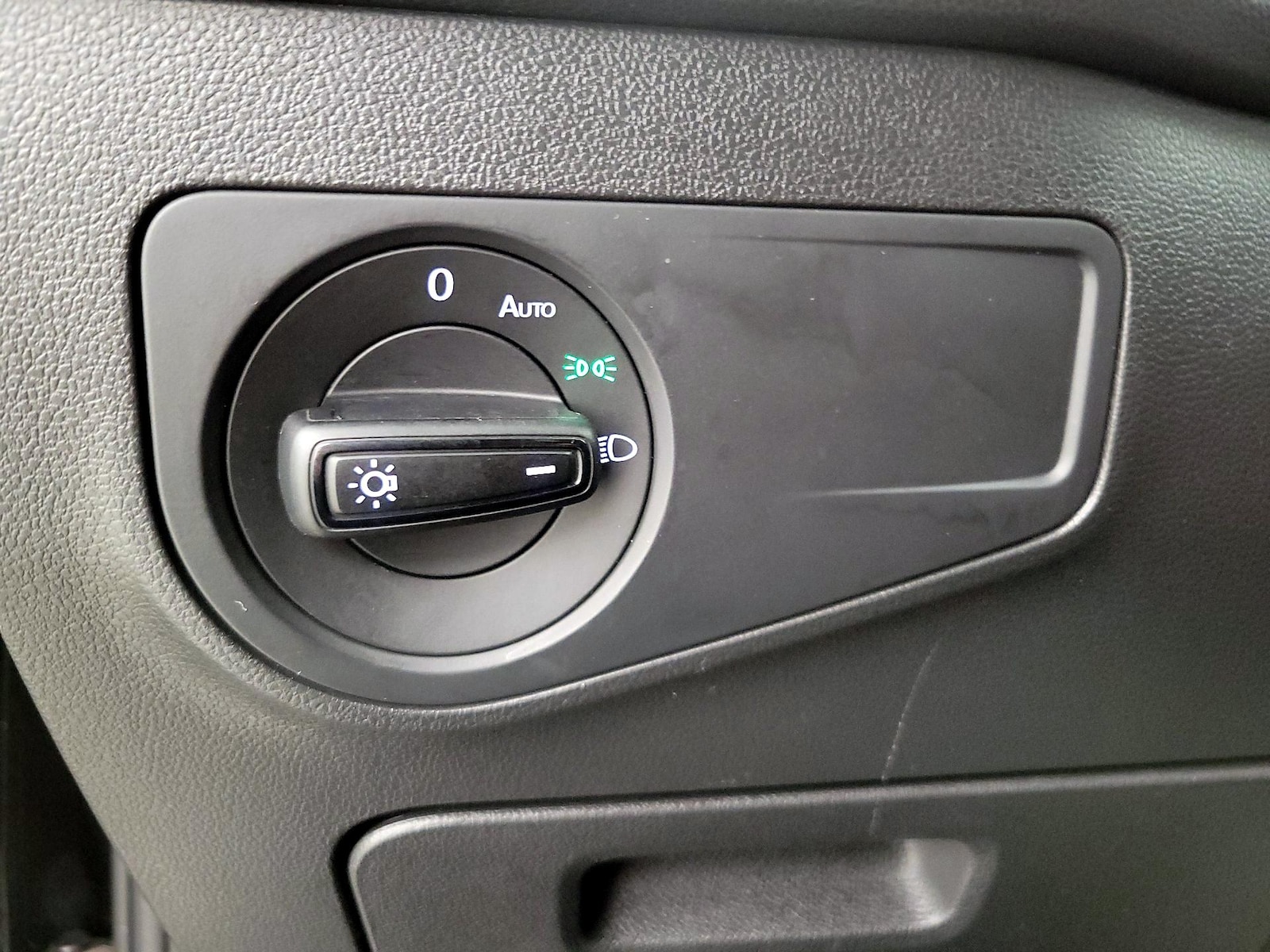 2019 Volkswagen Tiguan S - Photo 14