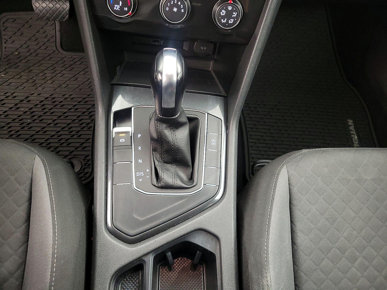 2019 Volkswagen Tiguan S - Photo 18