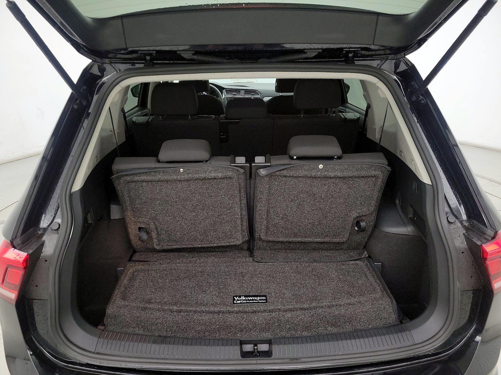 2019 Volkswagen Tiguan S - Photo 22