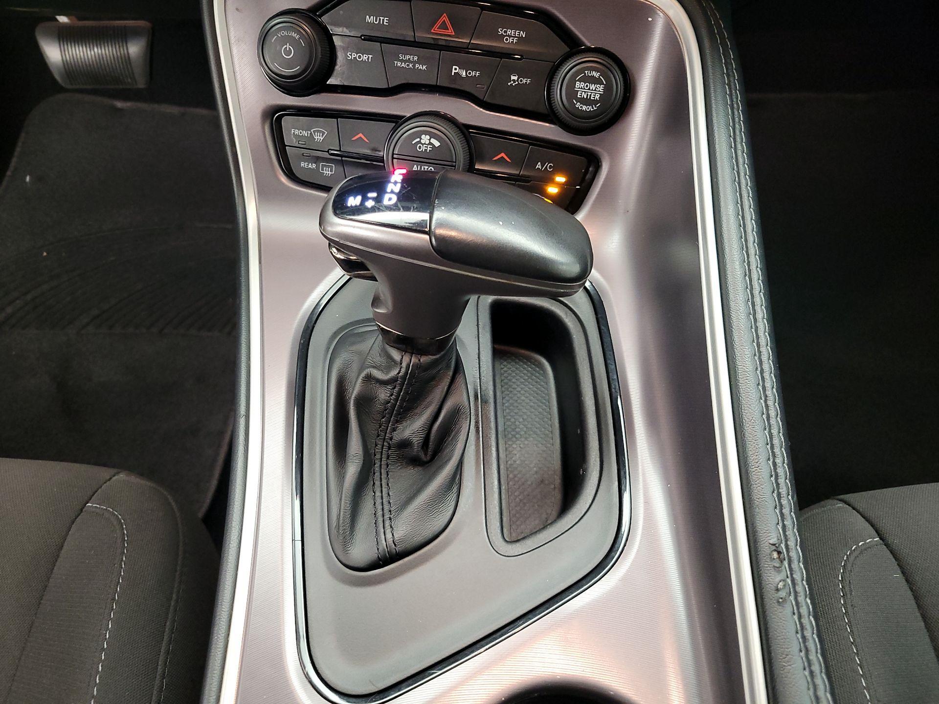 Thumbnail: 2021 Dodge Challenger - 18