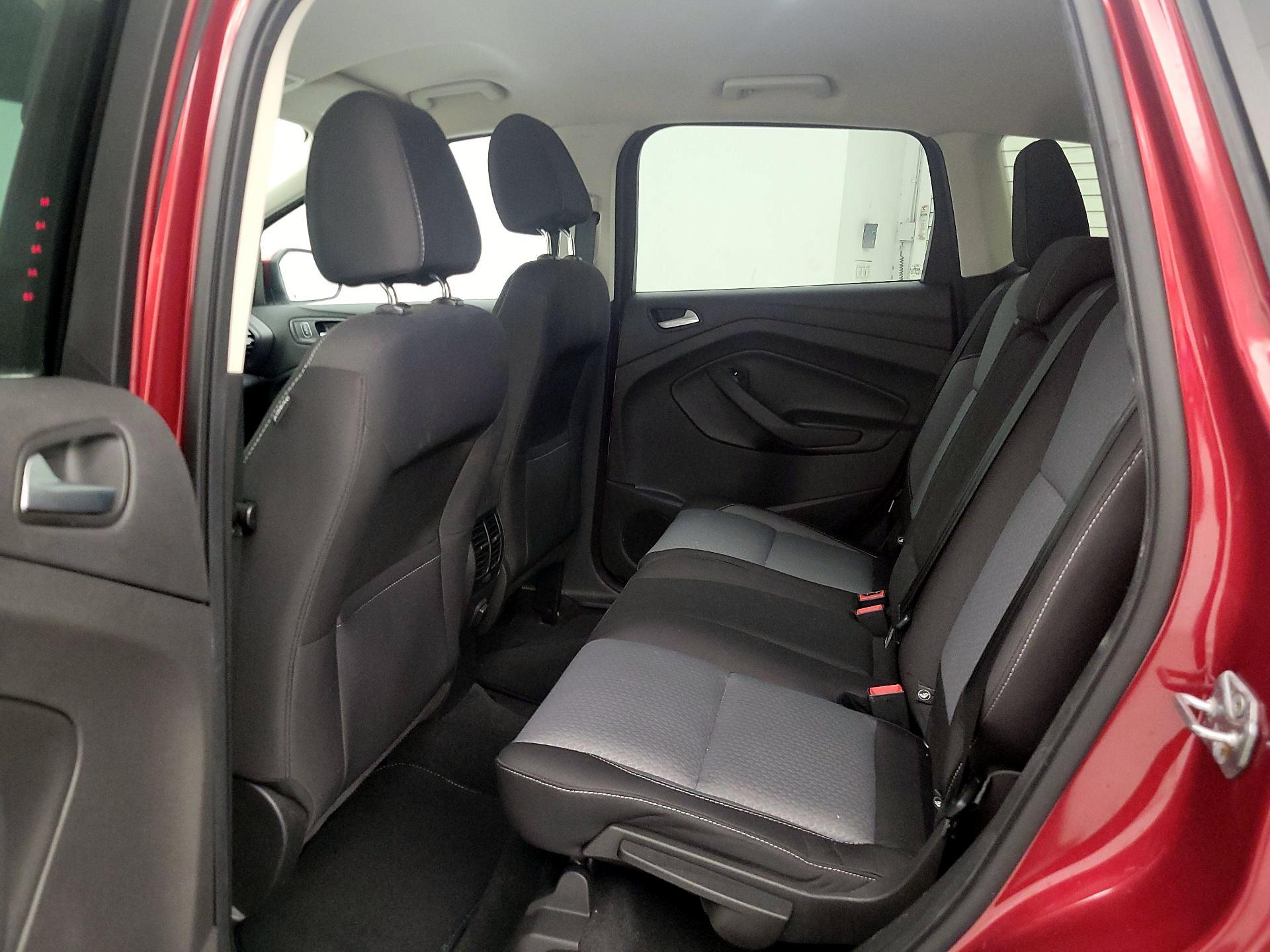 Thumbnail: 2017 Ford Escape - 19