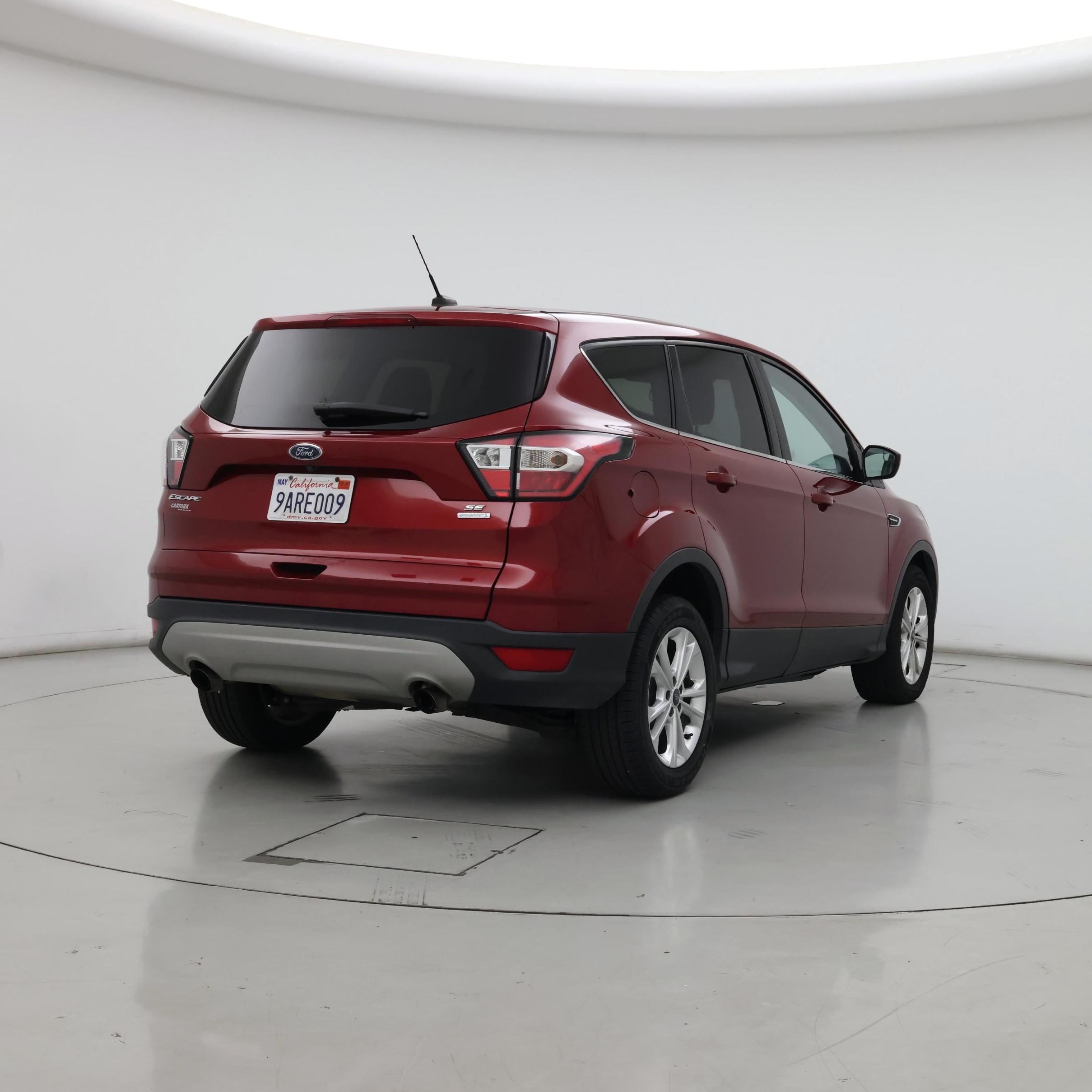 Thumbnail: 2017 Ford Escape - 8