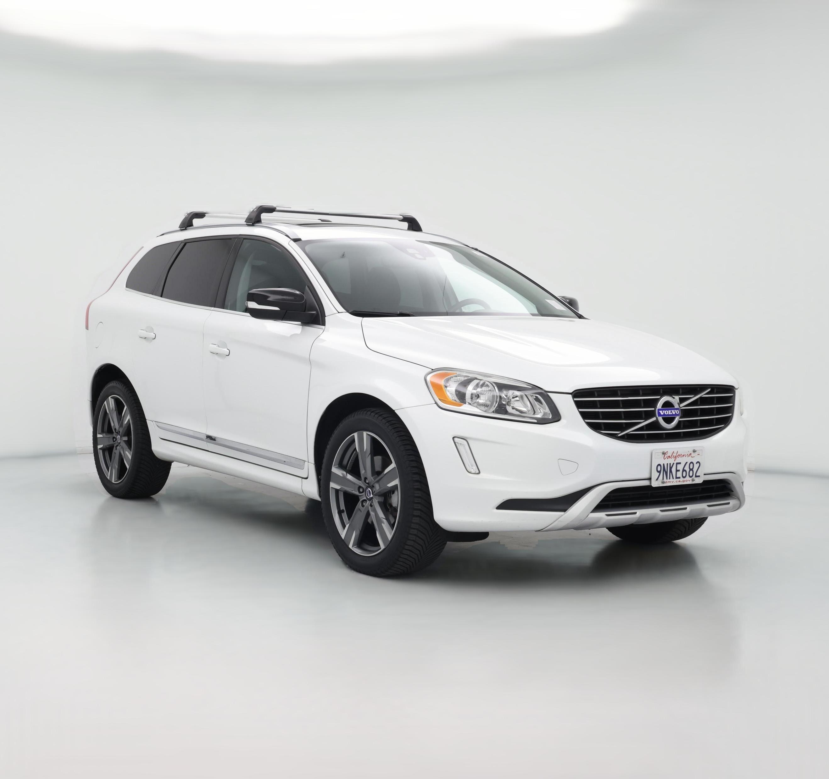 Thumbnail: 2017 Volvo XC60 - 1
