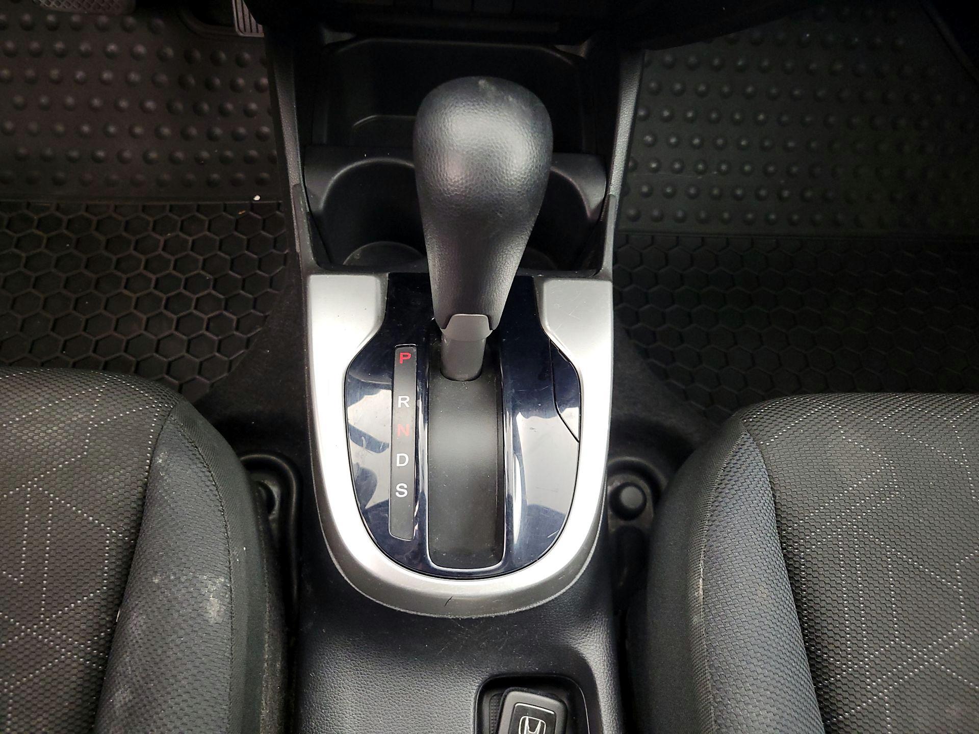 Thumbnail: 2015 Honda Fit - 16