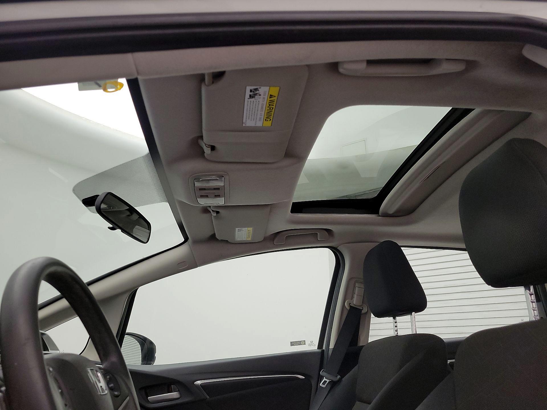 Thumbnail: 2015 Honda Fit - 18