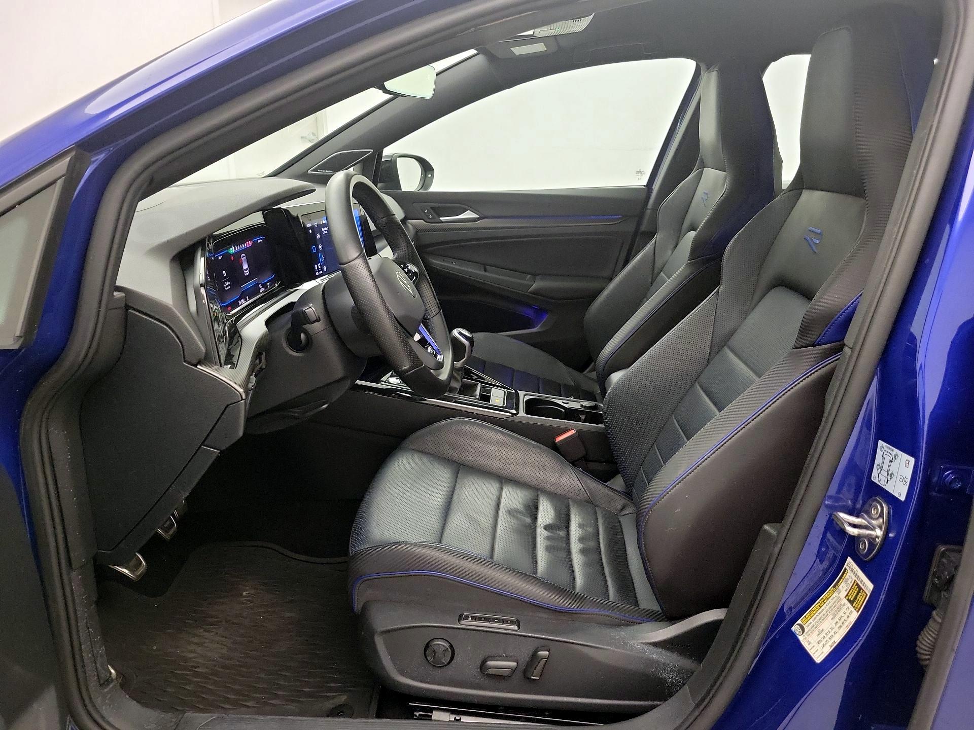 Thumbnail: 2023 Volkswagen Golf - 11