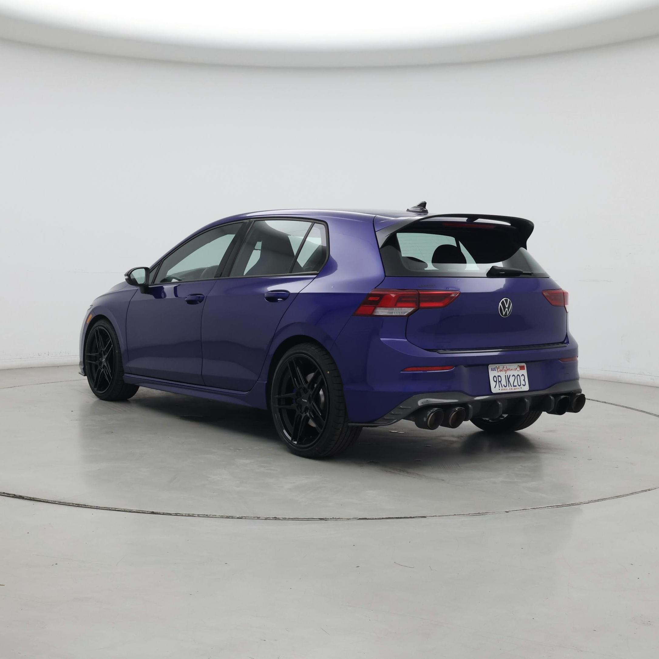 Thumbnail: 2023 Volkswagen Golf - 2