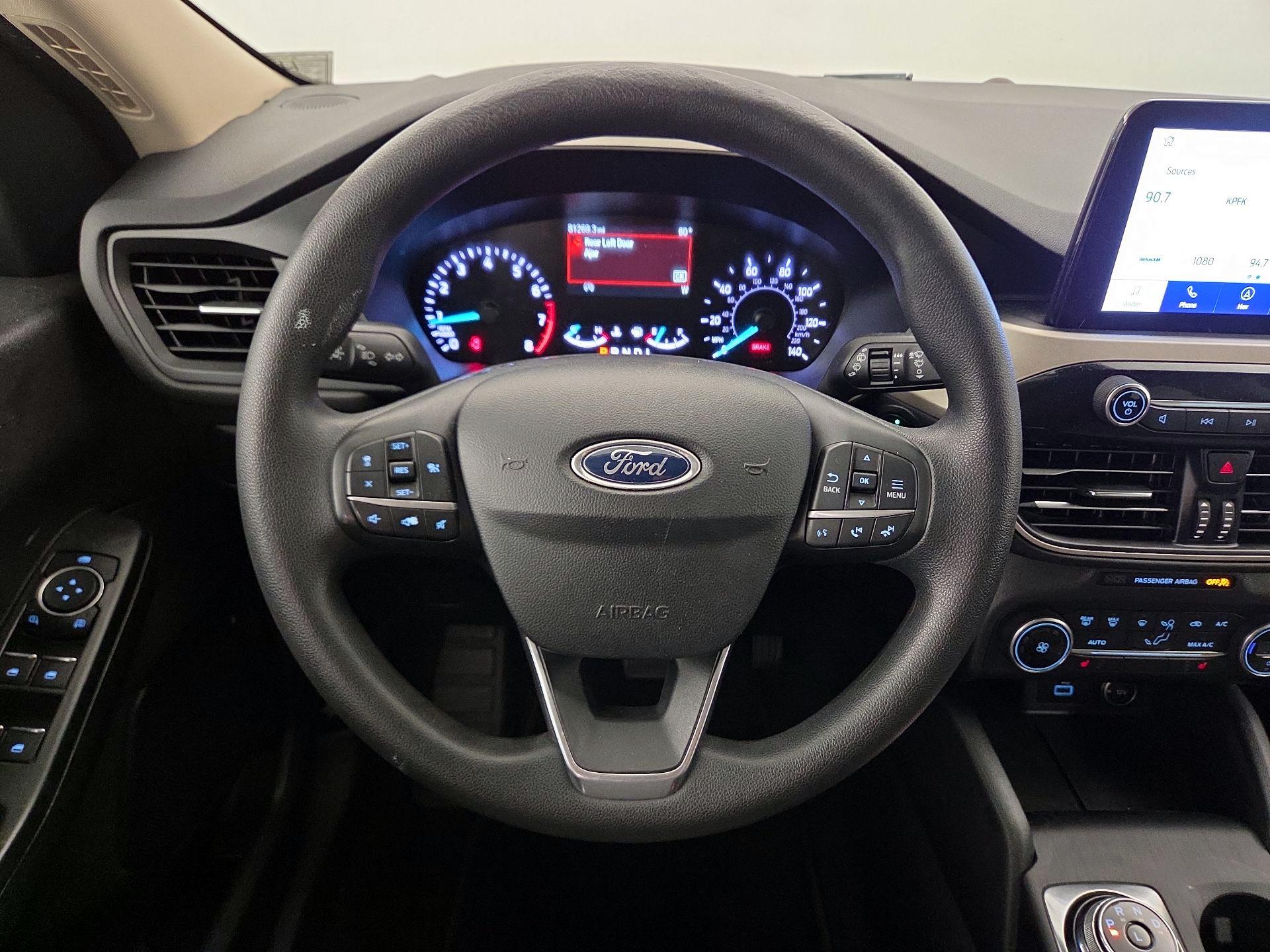 Thumbnail: 2020 Ford Escape - 10