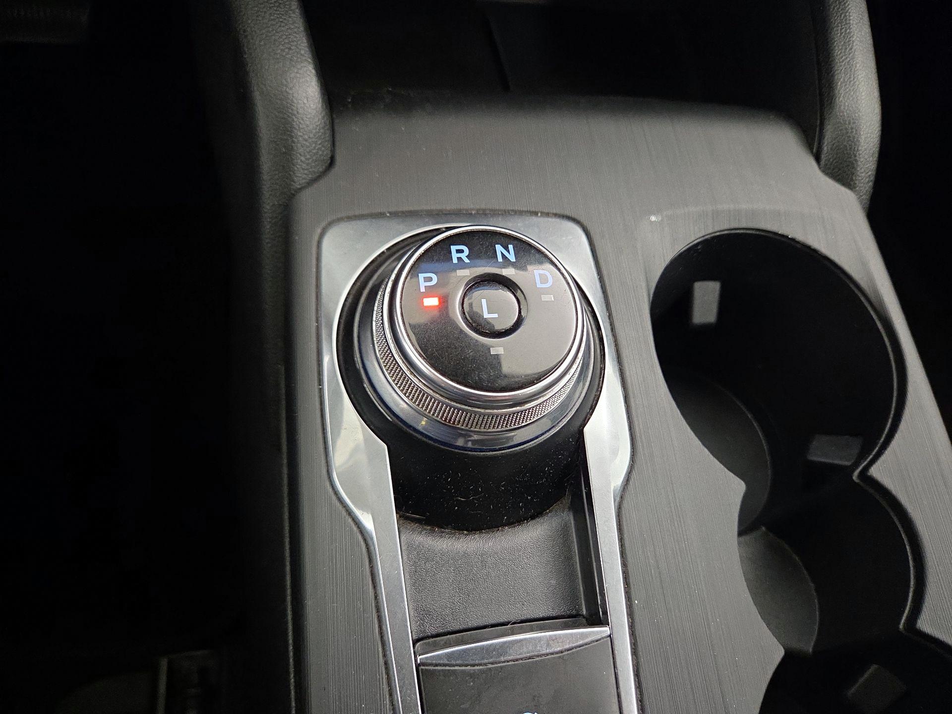 Thumbnail: 2020 Ford Escape - 18