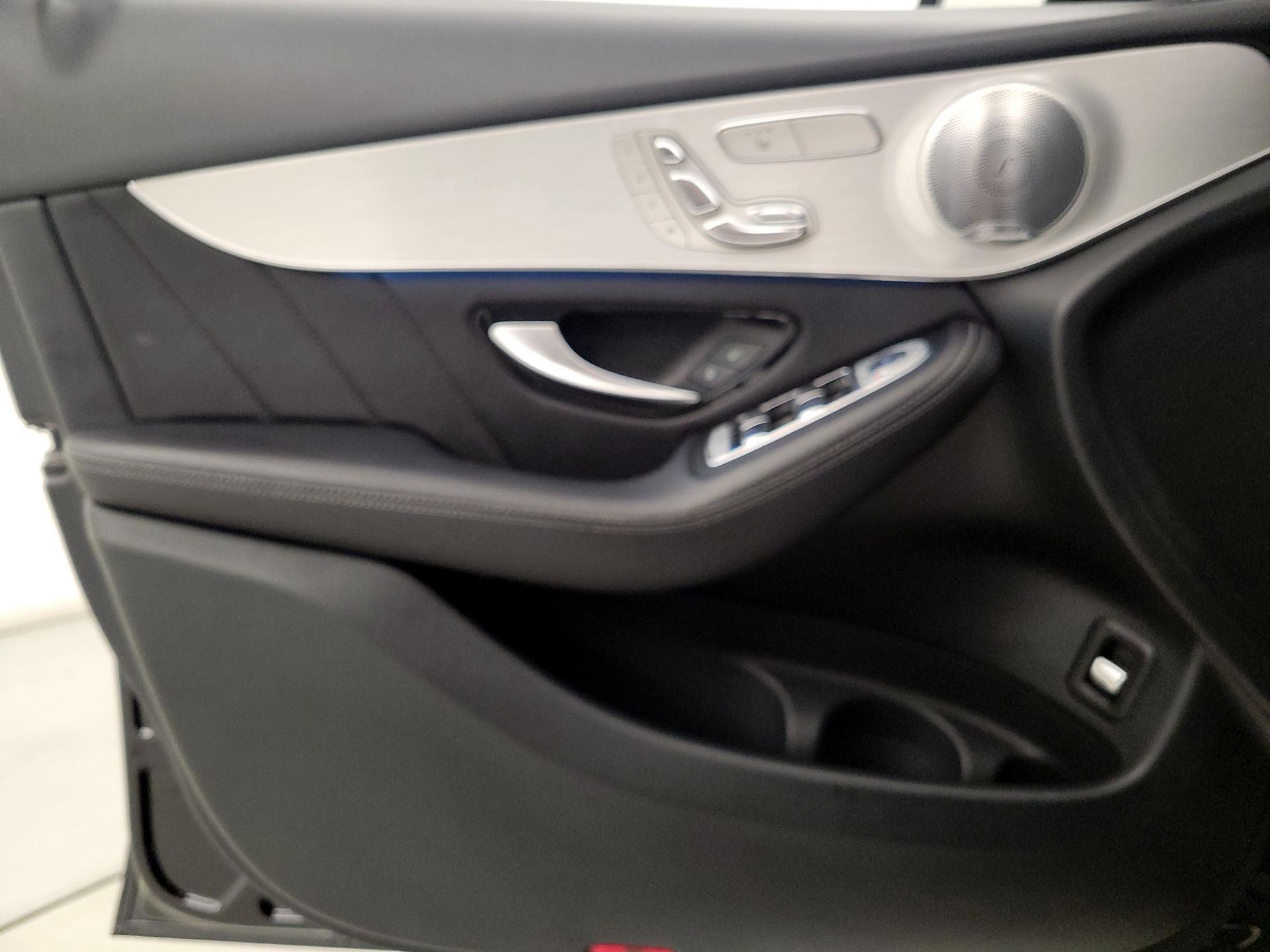 Thumbnail: 2019 Mercedes-Benz GLC - 12