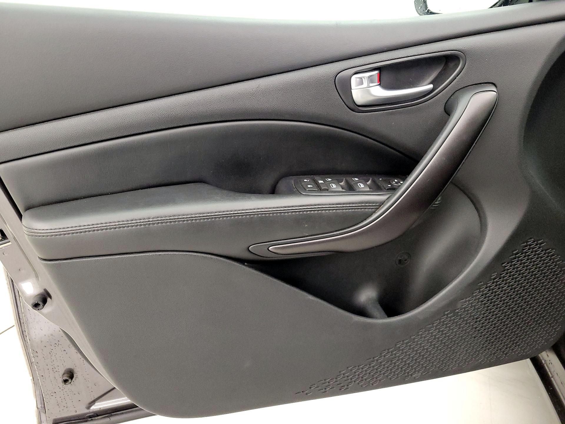 Thumbnail: 2016 Dodge Dart - 12