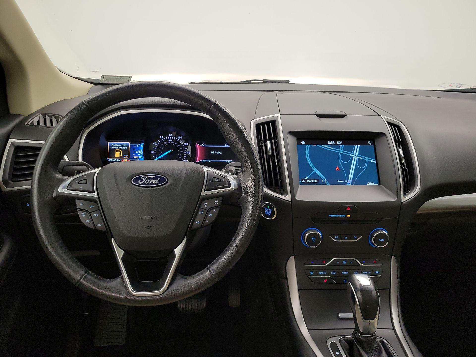 Thumbnail: 2018 Ford Edge - 10