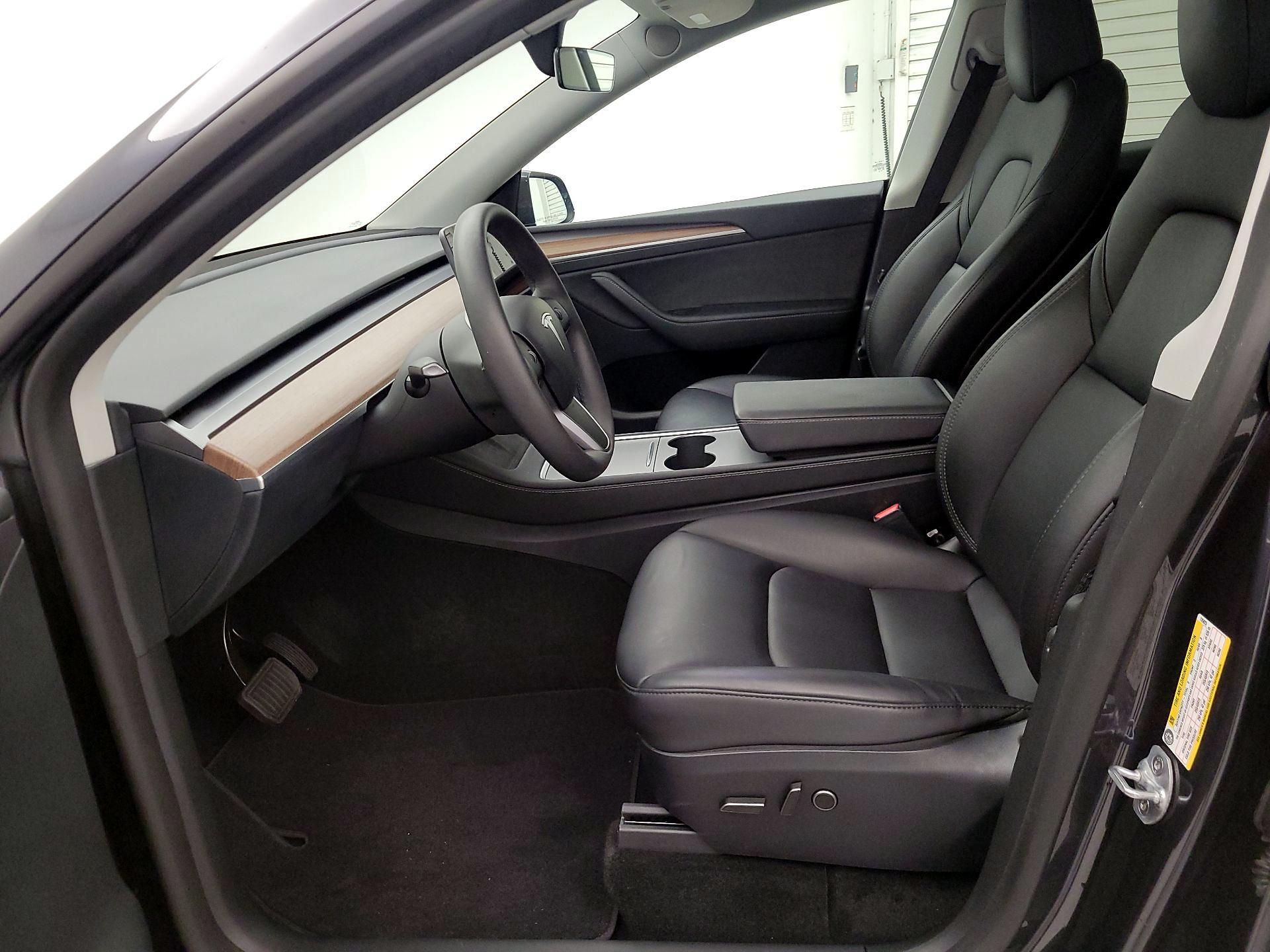 Thumbnail: 2024 Tesla Model Y - 11