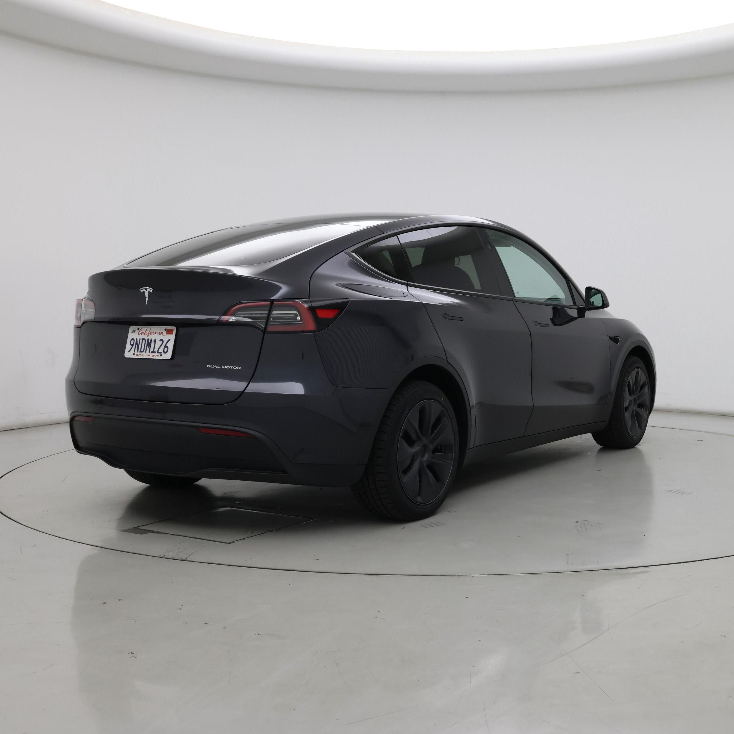 Thumbnail: 2024 Tesla Model Y - 8