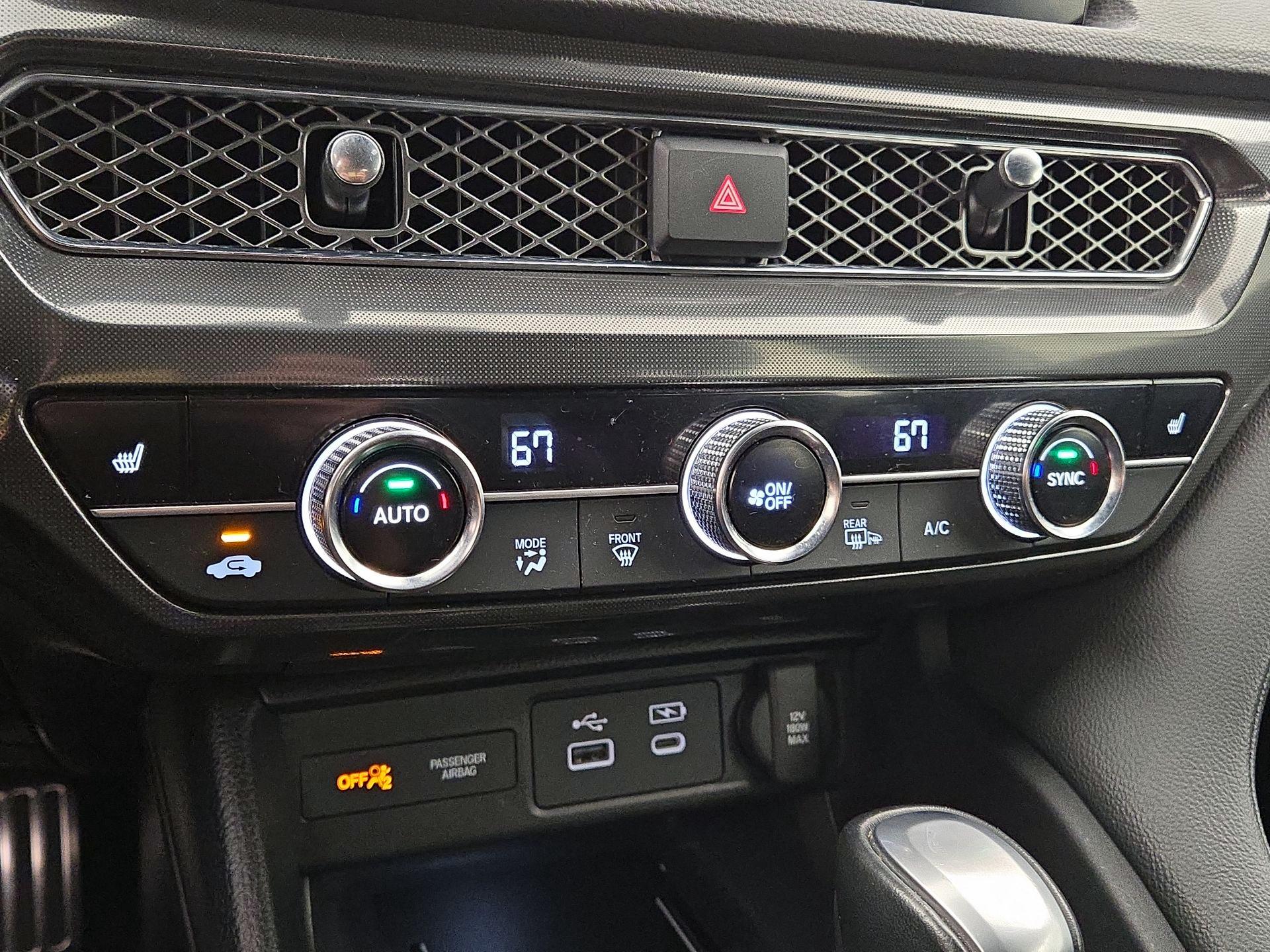 Thumbnail: 2023 Acura Integra - 16