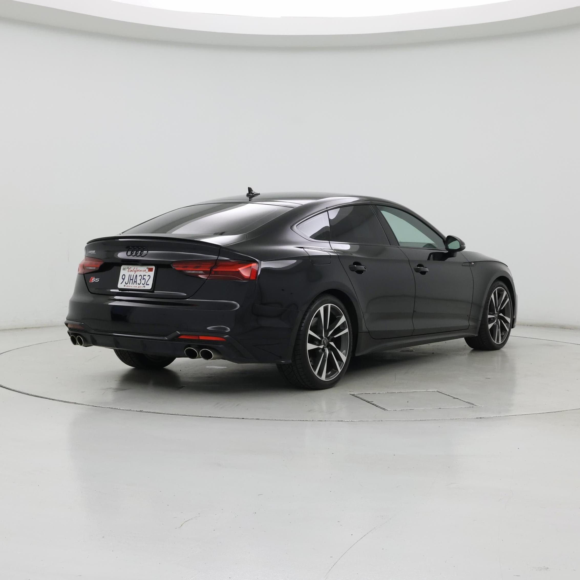 Thumbnail: 2023 Audi S5 - 8