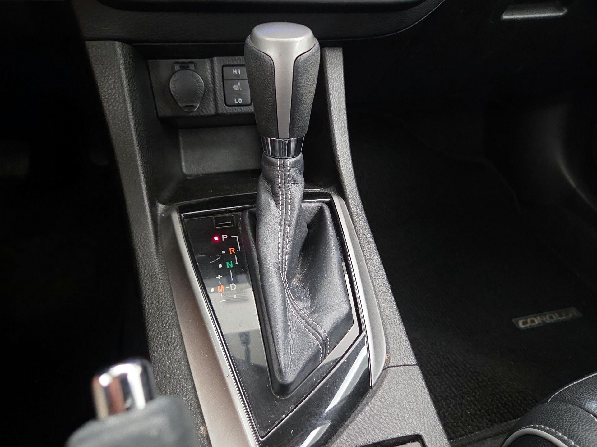 Thumbnail: 2014 Toyota Corolla - 17