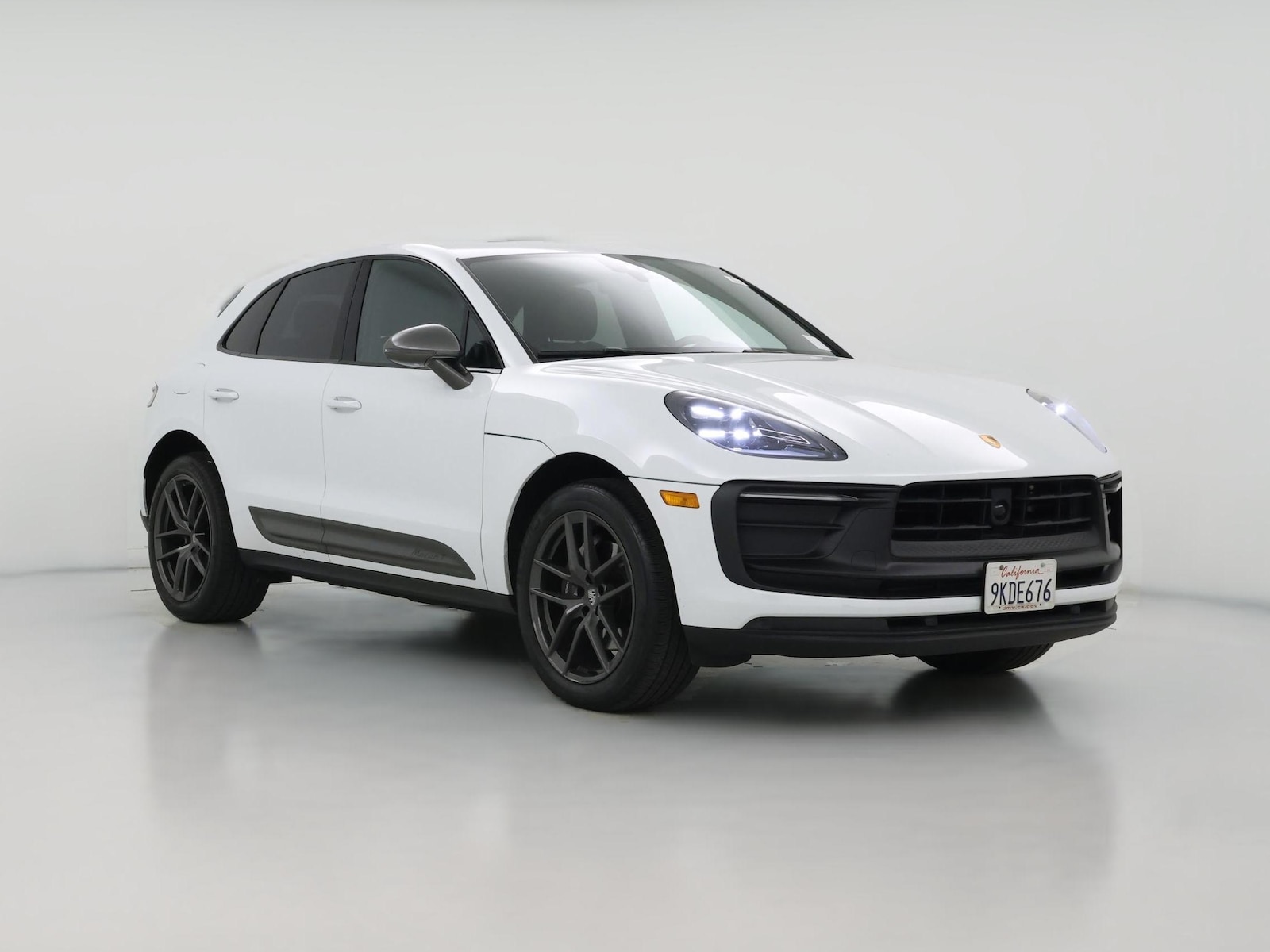 2024 Porsche Macan T