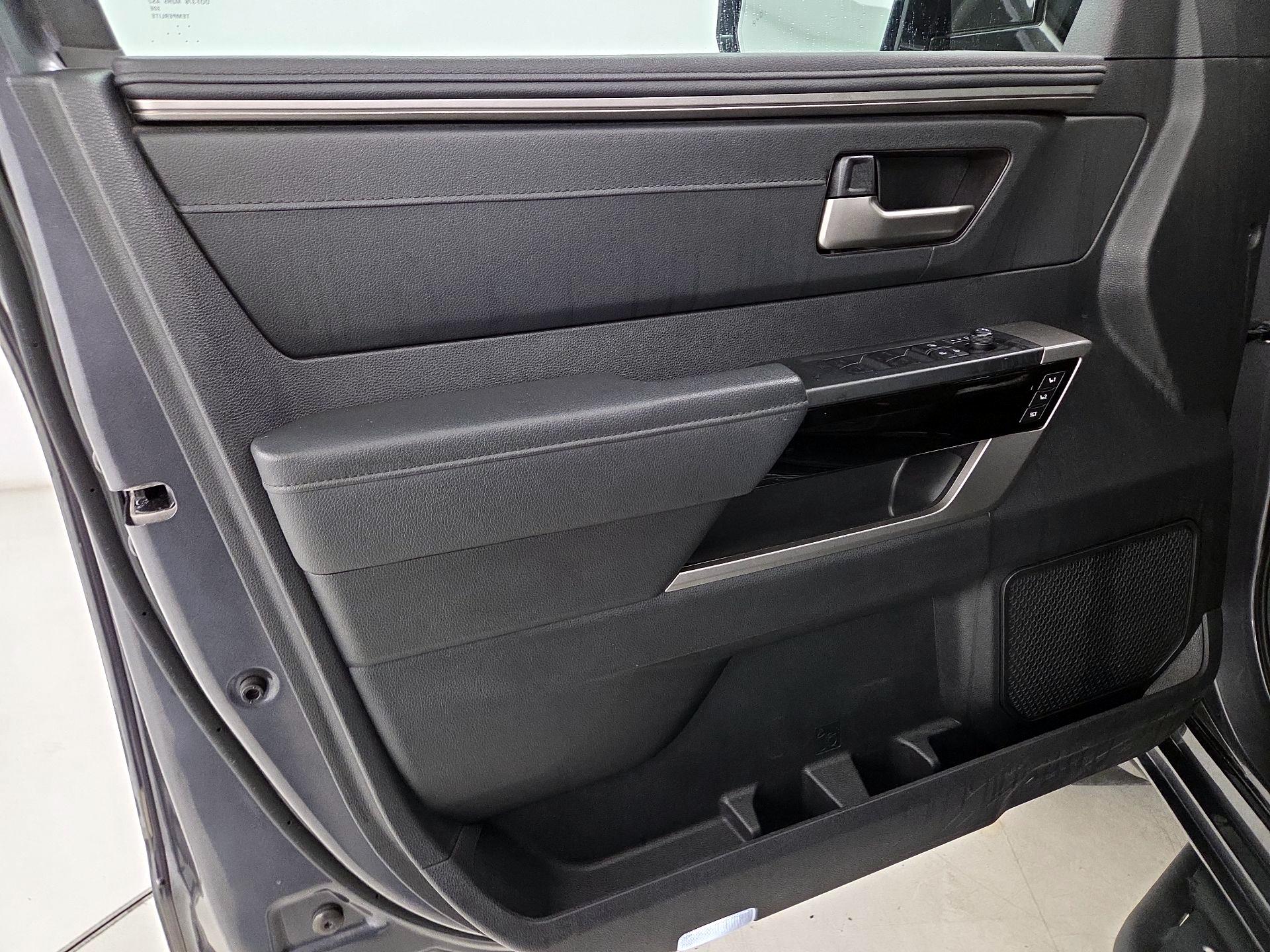 Thumbnail: 2023 Toyota Tundra - 12