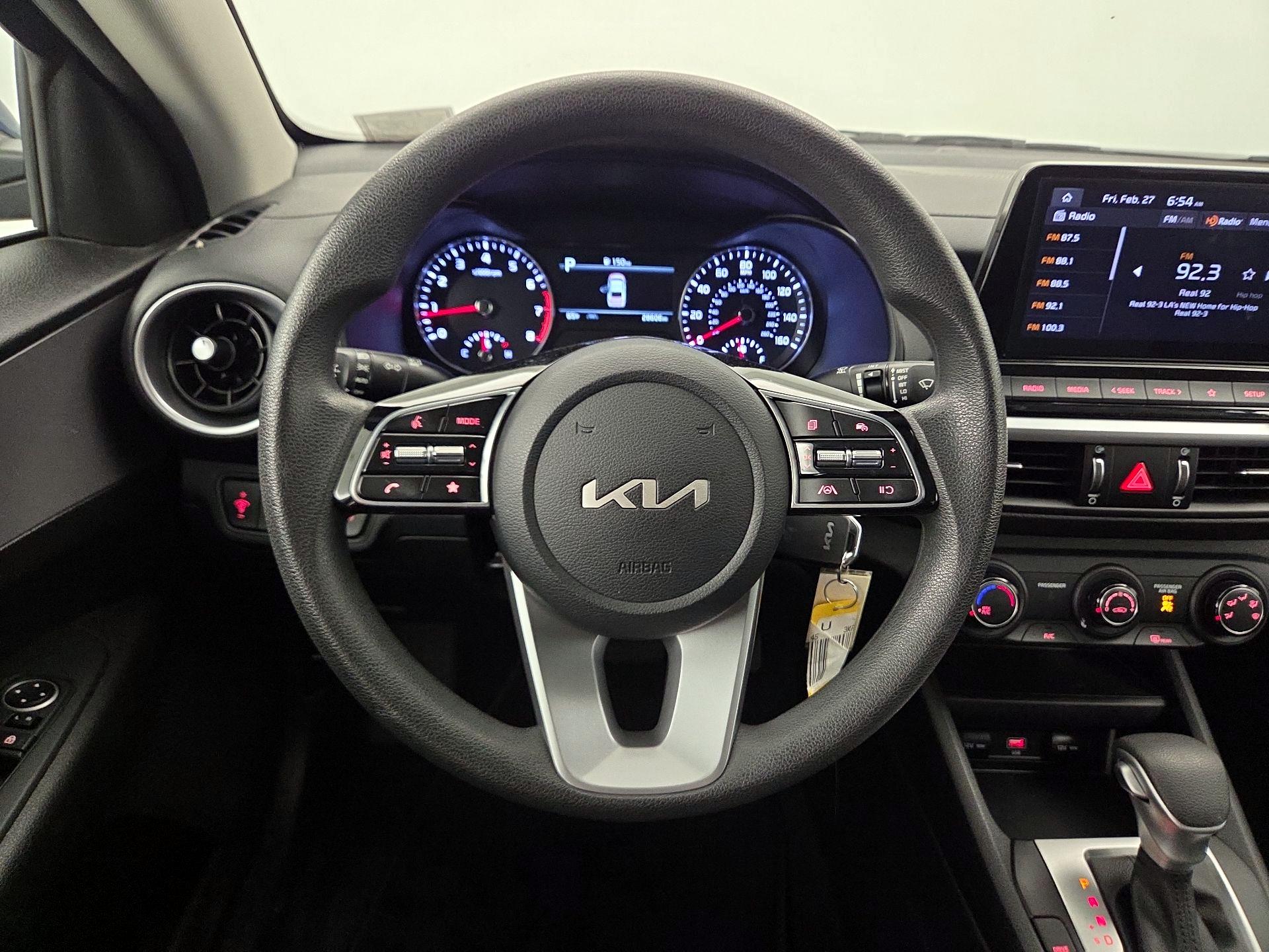 Thumbnail: 2023 Kia Forte - 10