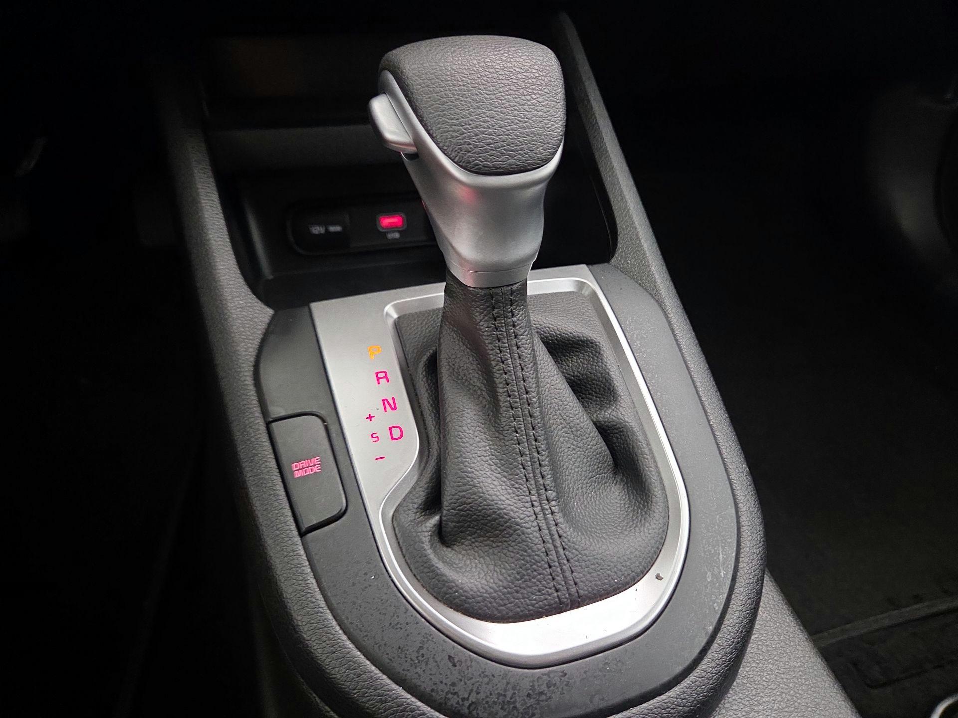 Thumbnail: 2023 Kia Forte - 17