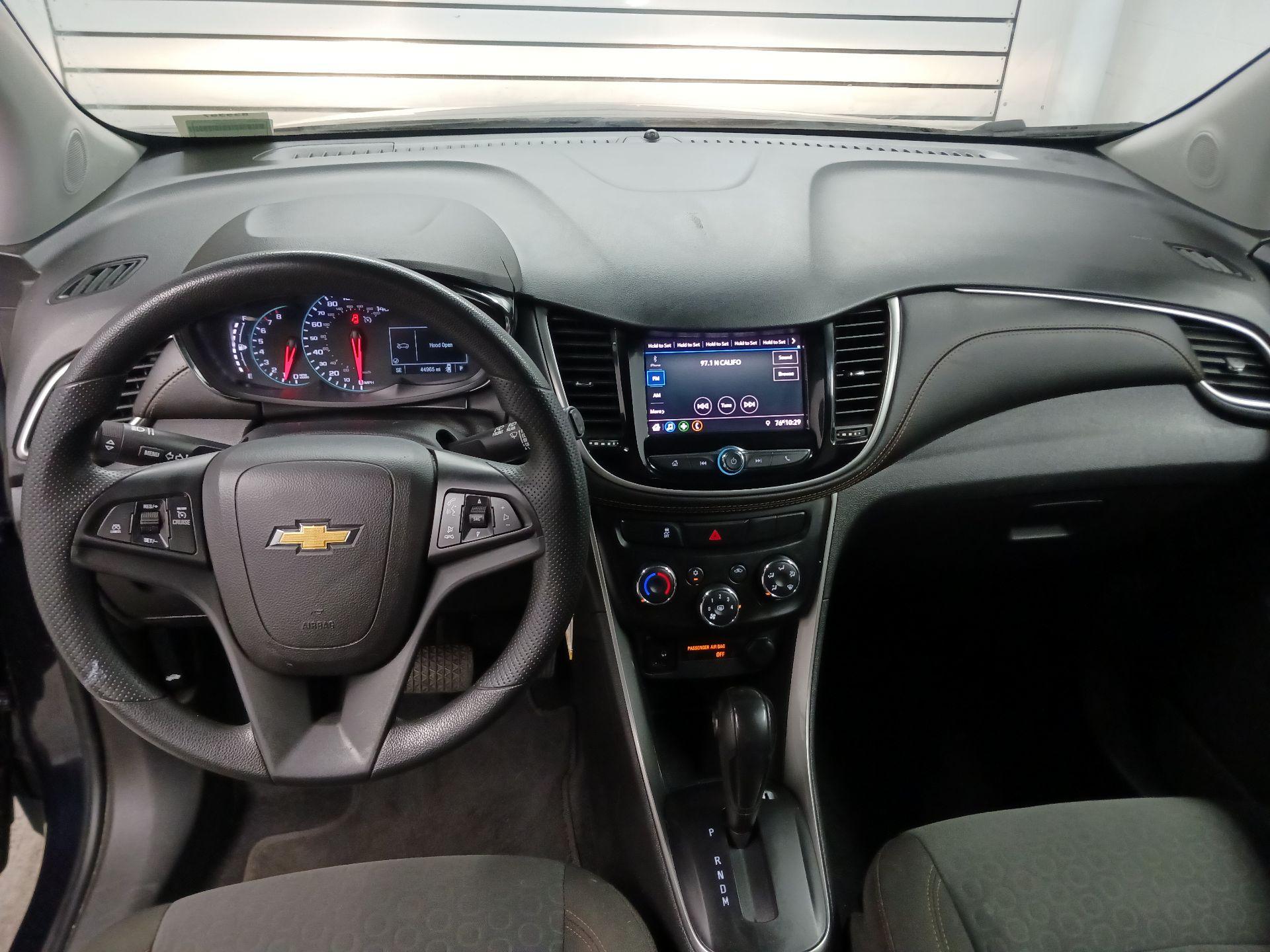 Thumbnail: 2021 Chevrolet Trax - 9