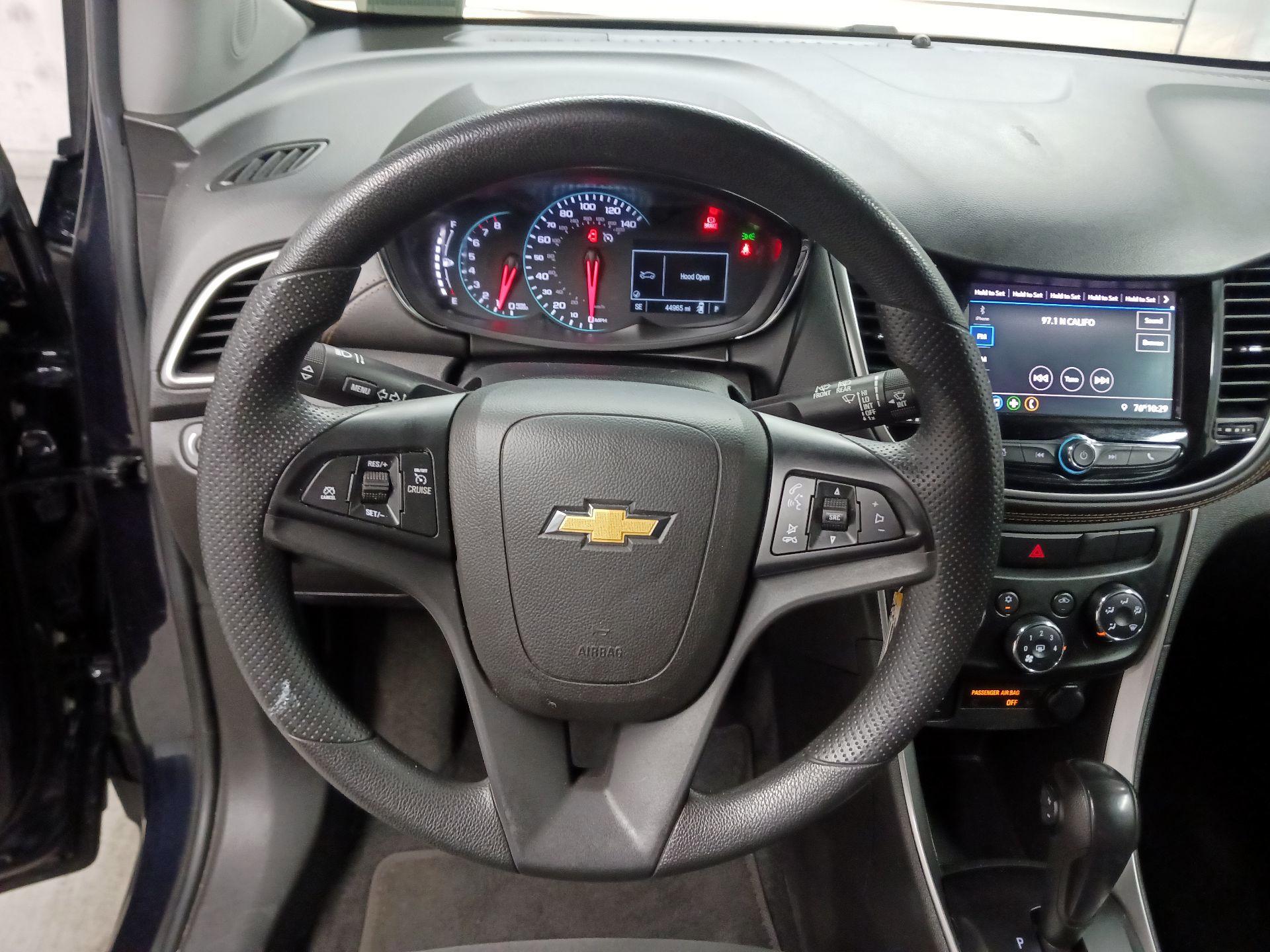 Thumbnail: 2021 Chevrolet Trax - 10