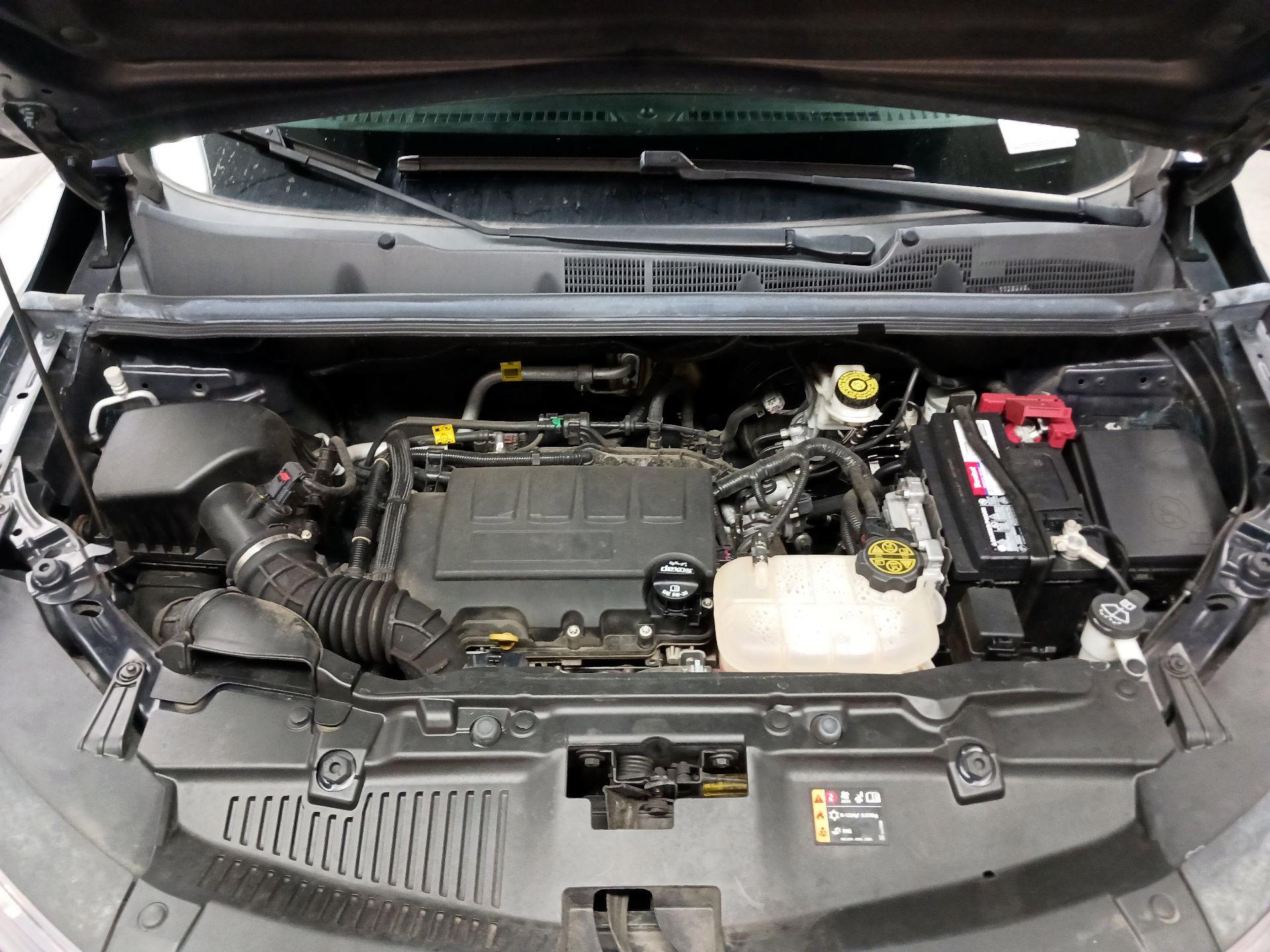 Thumbnail: 2021 Chevrolet Trax - 18