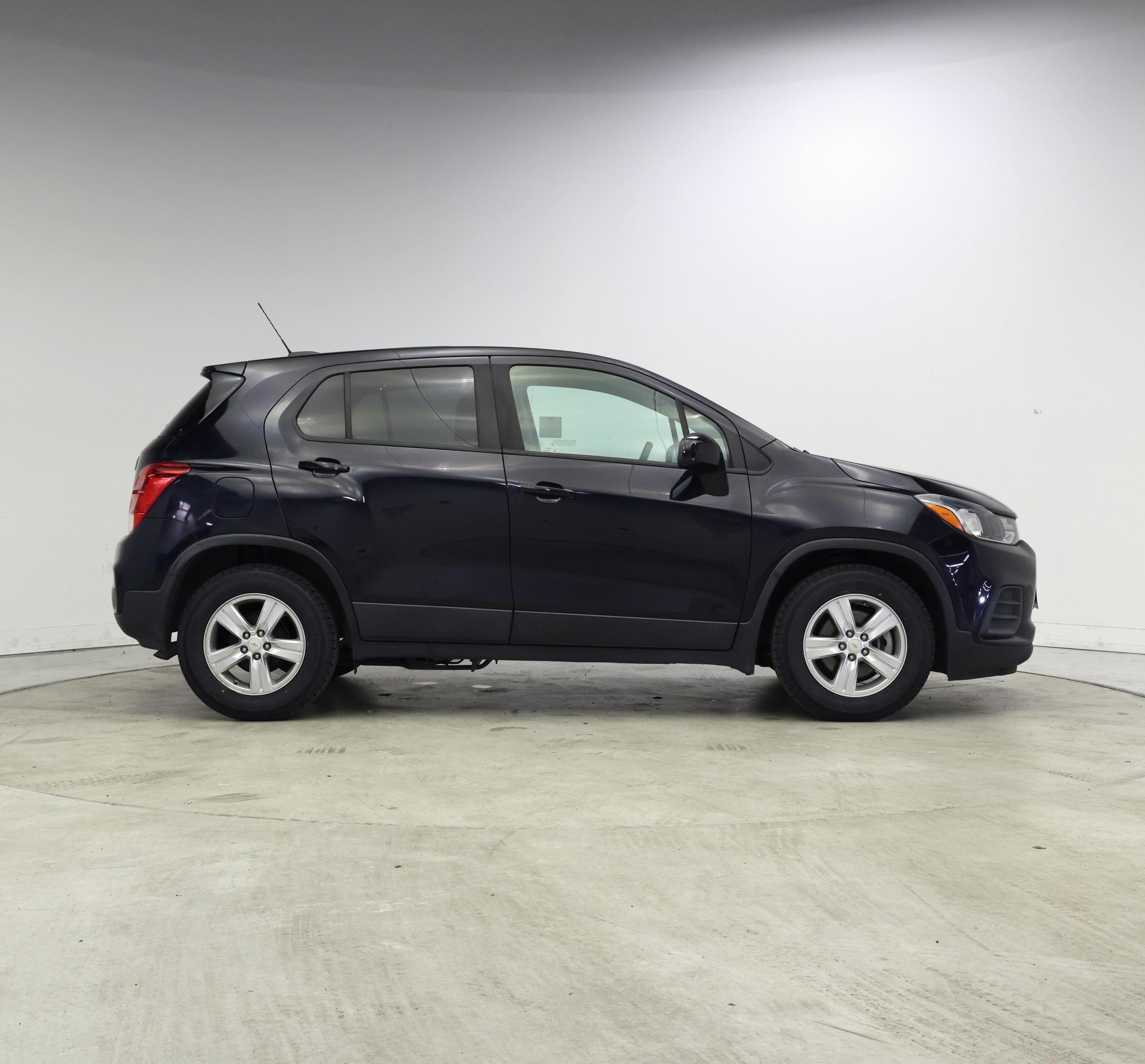 Thumbnail: 2021 Chevrolet Trax - 7