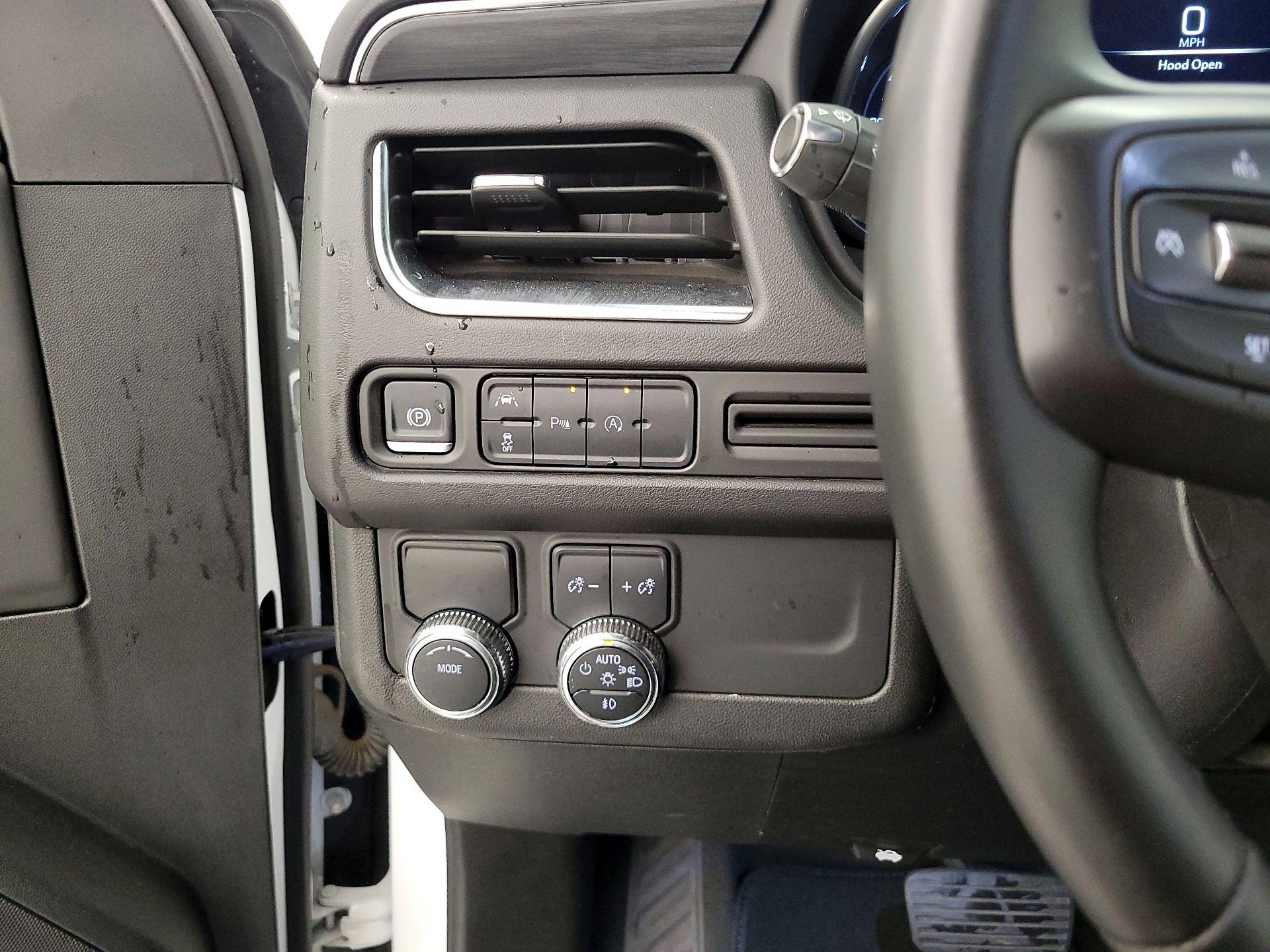 Thumbnail: 2024 GMC Yukon XL - 13