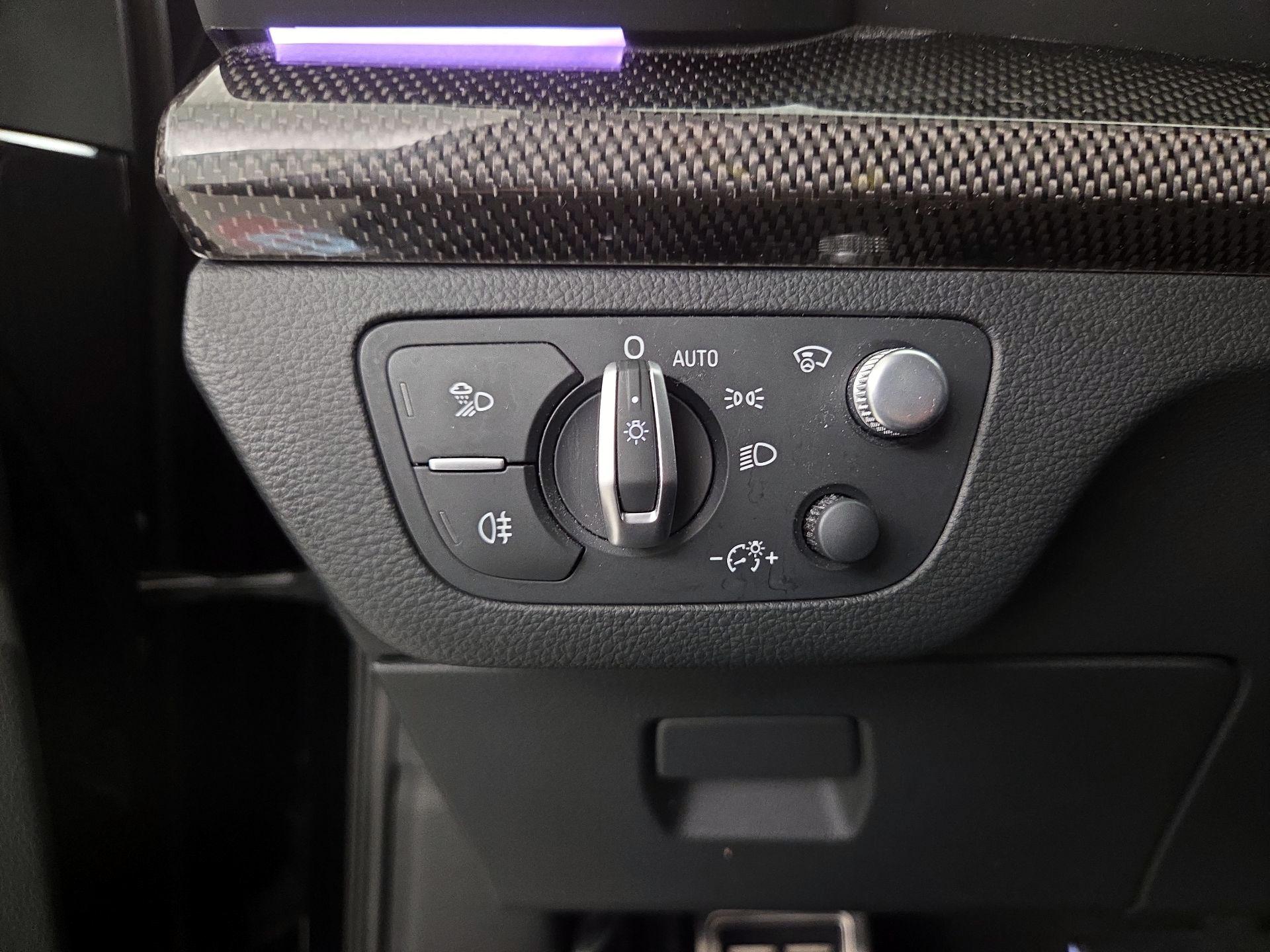 Thumbnail: 2021 Audi SQ5 - 13