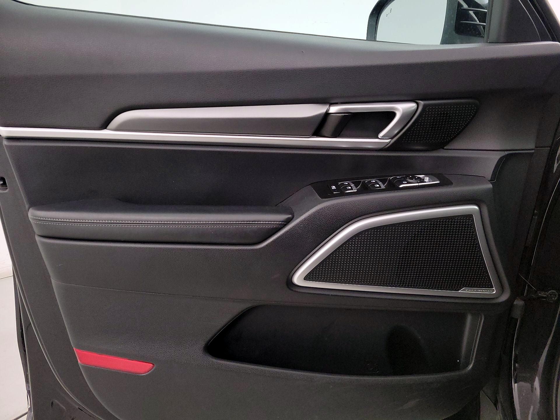 Thumbnail: 2022 Kia Telluride - 12