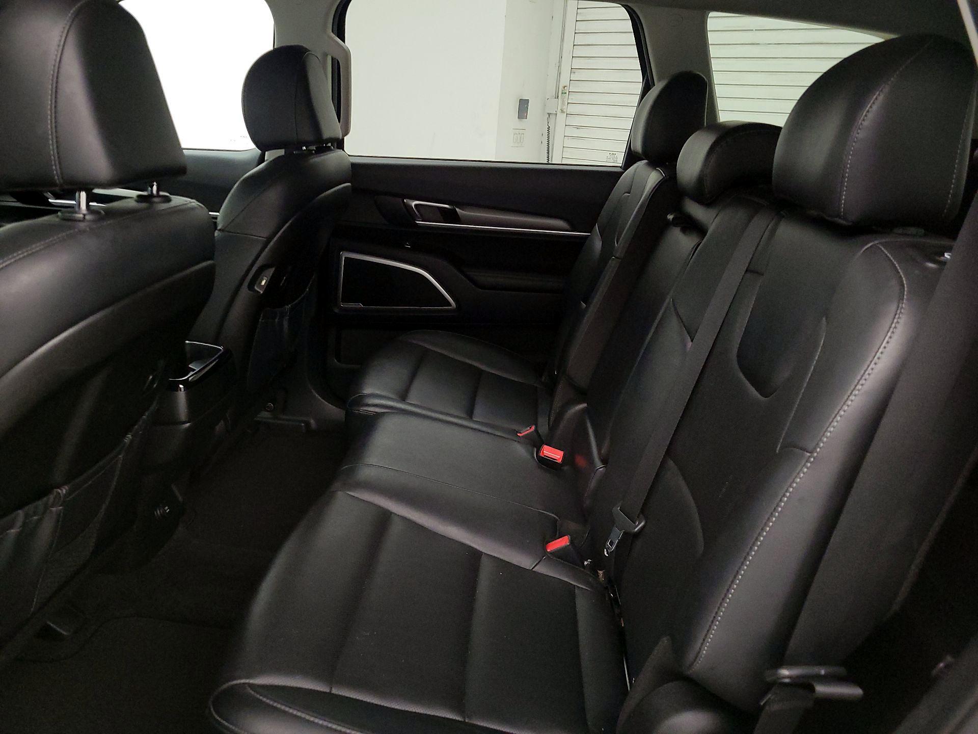 Thumbnail: 2022 Kia Telluride - 20