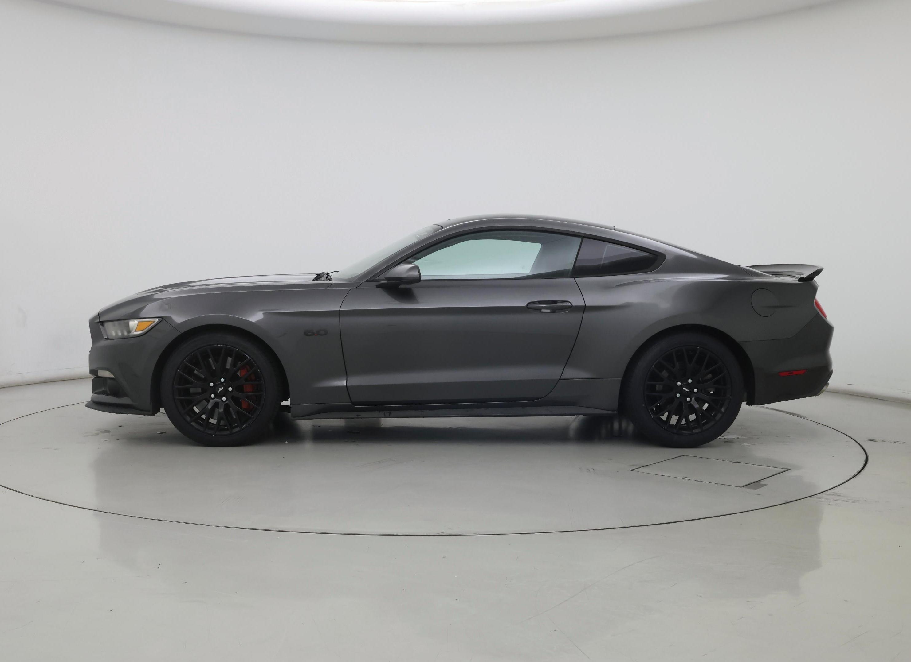 Thumbnail: 2017 Ford Mustang - 3