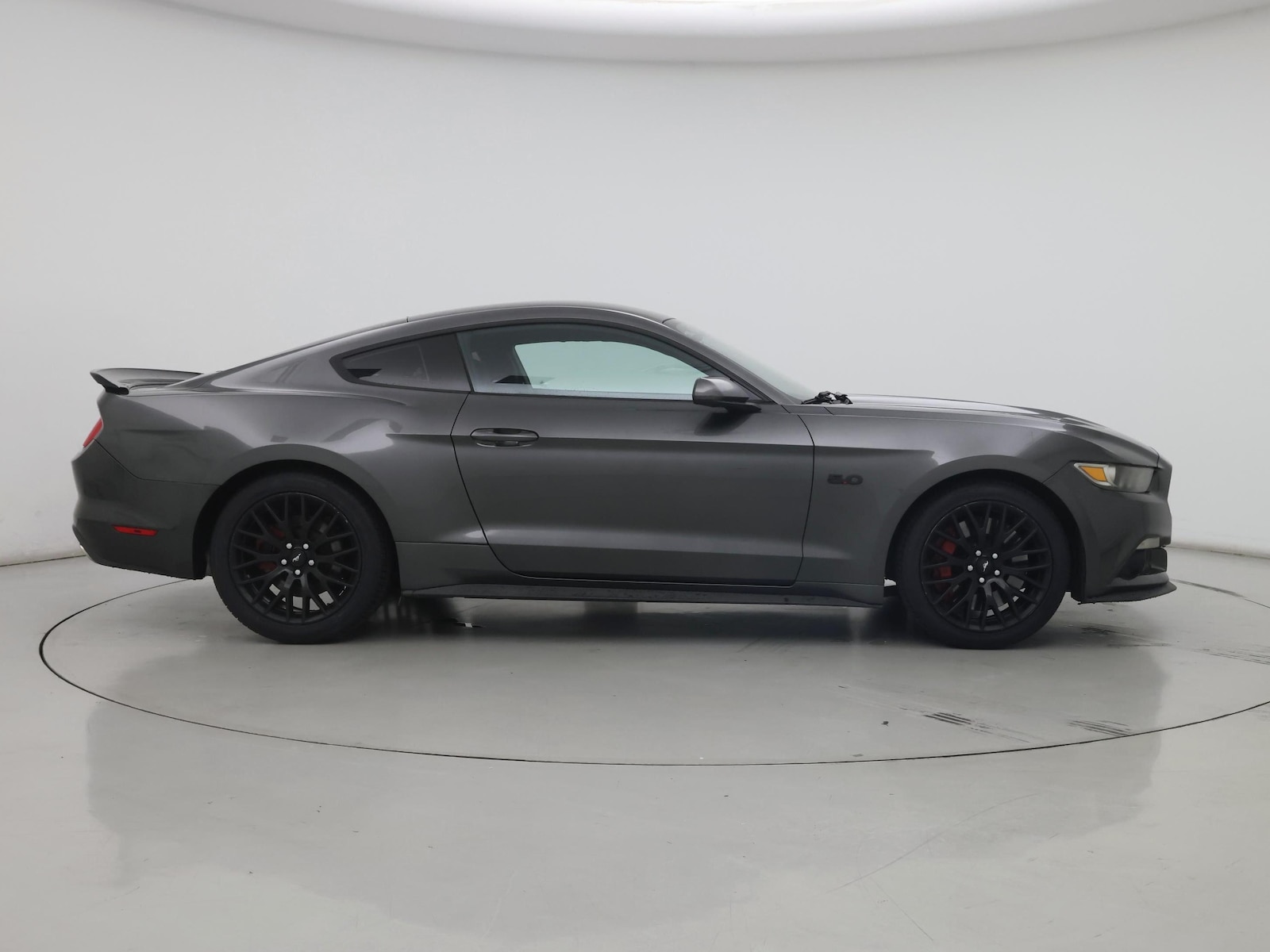 2017 Ford Mustang GT - Photo 8
